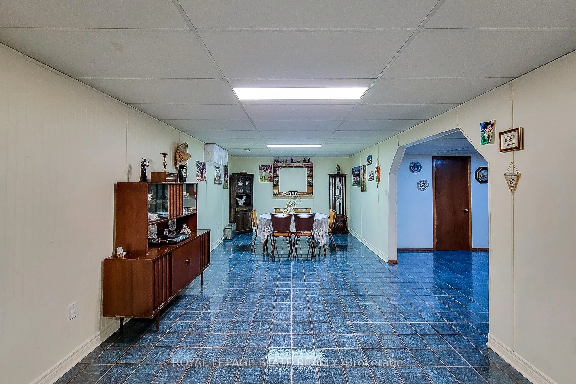Photo 40 of 52 Elena Court, Hamilton, Gurnett — HOMEH