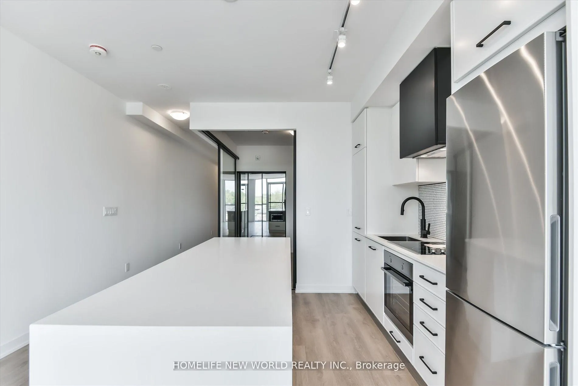 Photo 3 of Unit 405, 899 Queen Street E, Toronto, South Riverdale — HOMEH