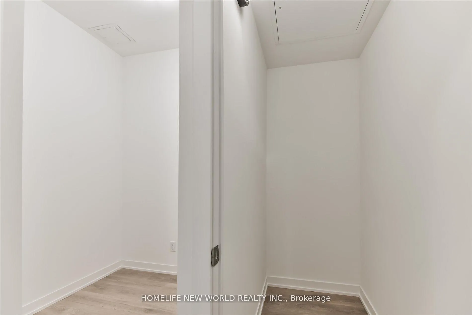 Photo 12 of Unit 405, 899 Queen Street E, Toronto, South Riverdale — HOMEH