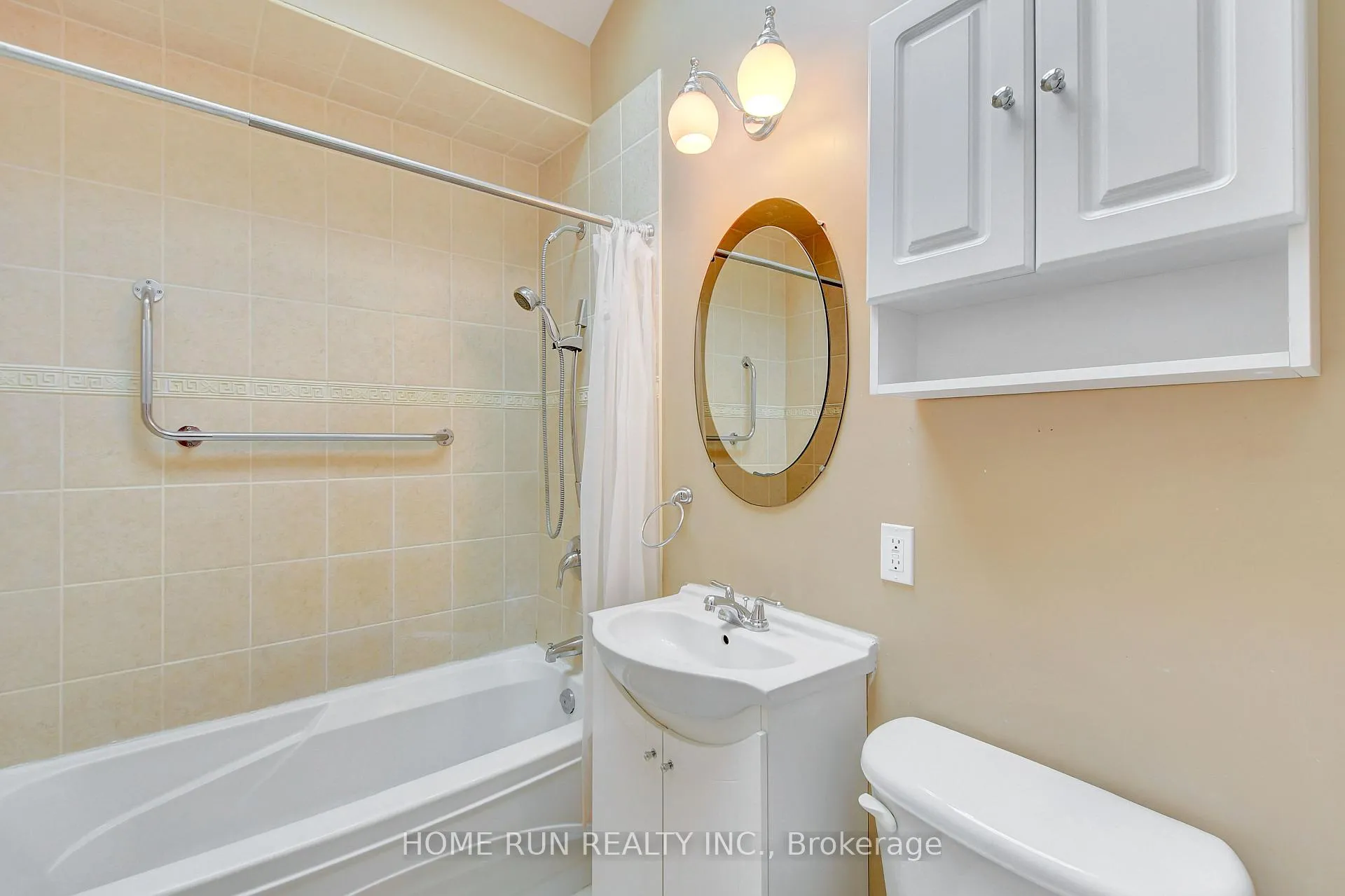 Photo 12 of 524 Braydon Avenue, Ottawa, Riverview Park — HOMEH