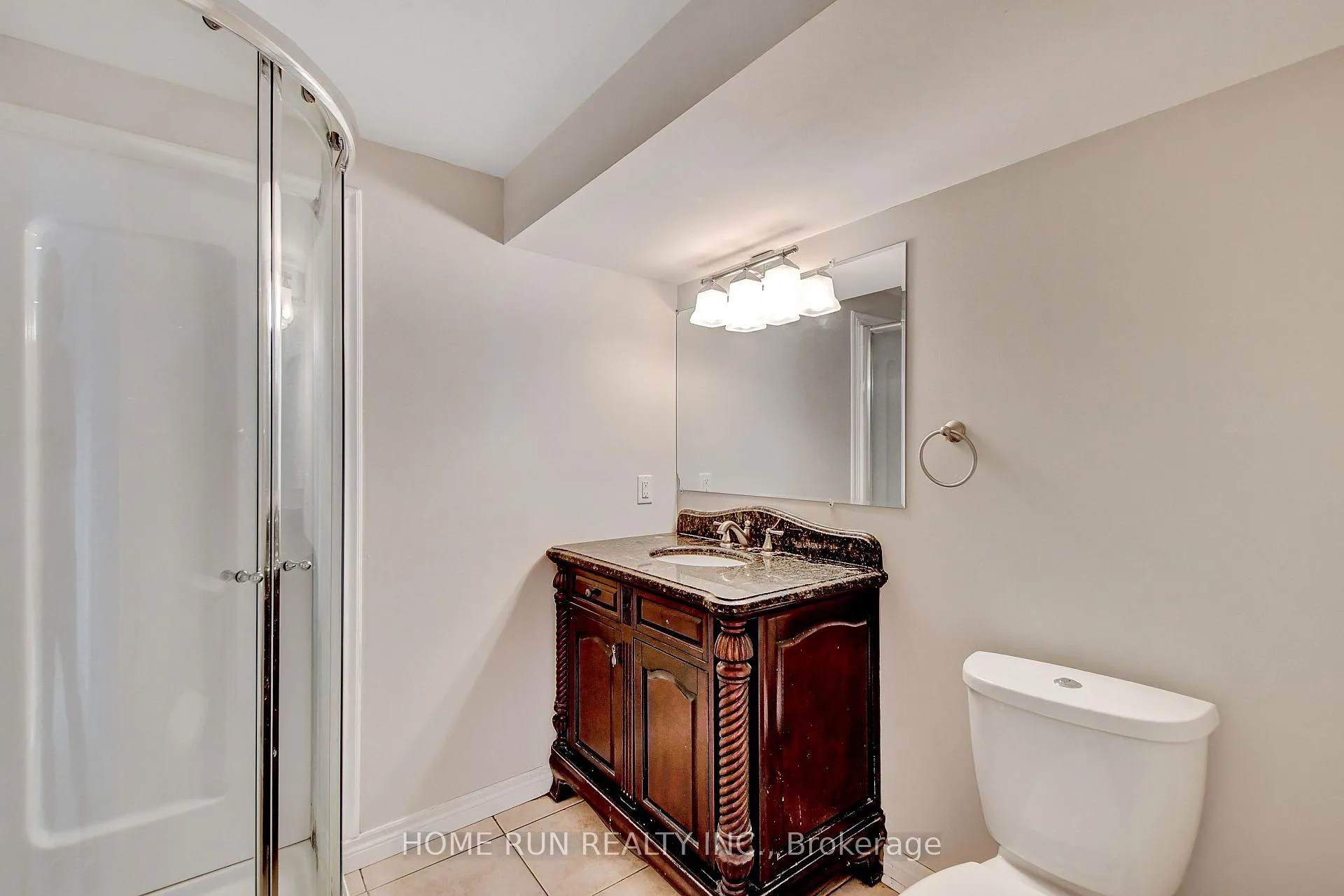 Photo 19 of 524 Braydon Avenue, Ottawa, Riverview Park — HOMEH