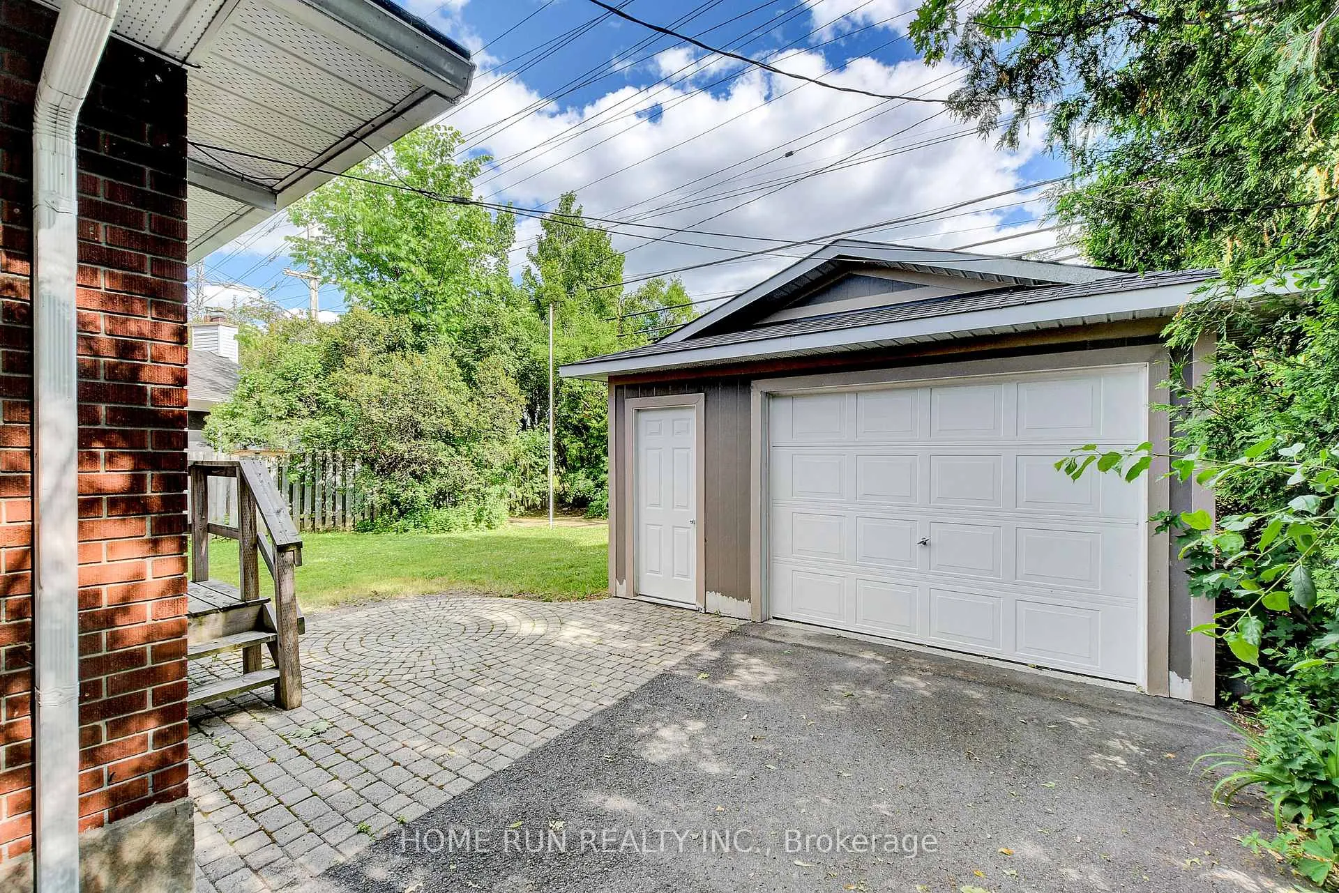 Photo 22 of 524 Braydon Avenue, Ottawa, Riverview Park — HOMEH