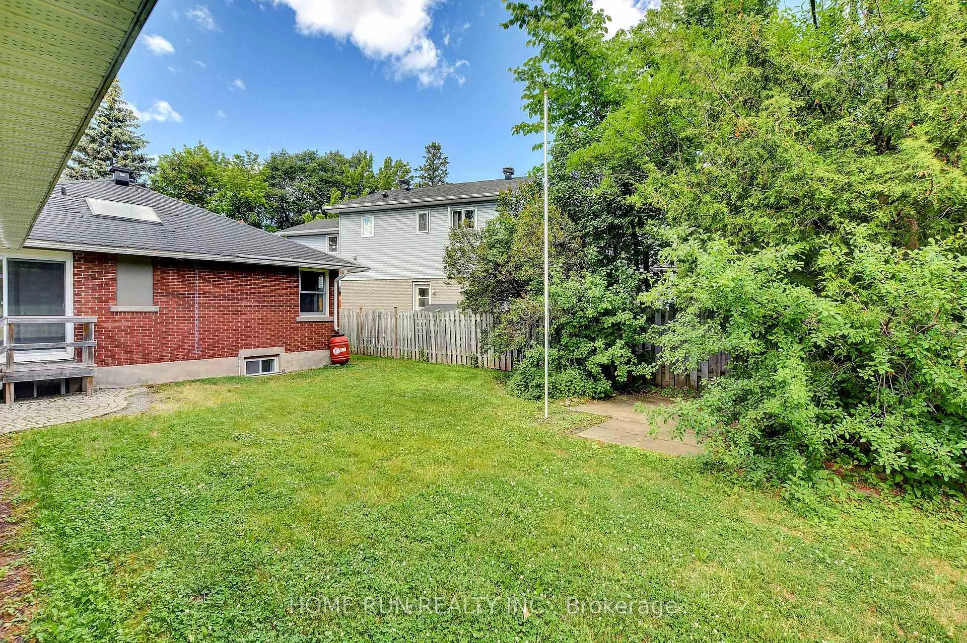 Photo 23 of 524 Braydon Avenue, Ottawa, Riverview Park — HOMEH