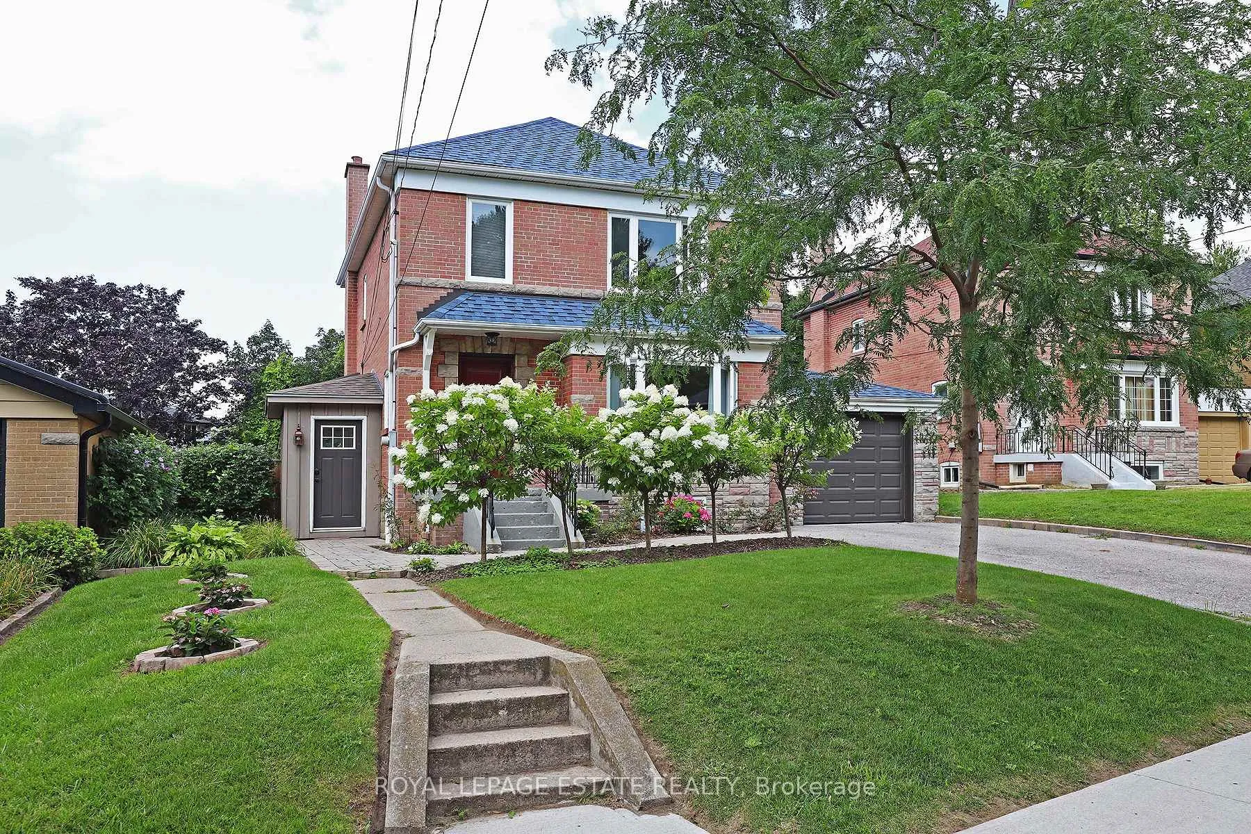 Photo 1 of 86 Midland Avenue, Scarborough, Birchcliffe-Cliffside — HOMEH