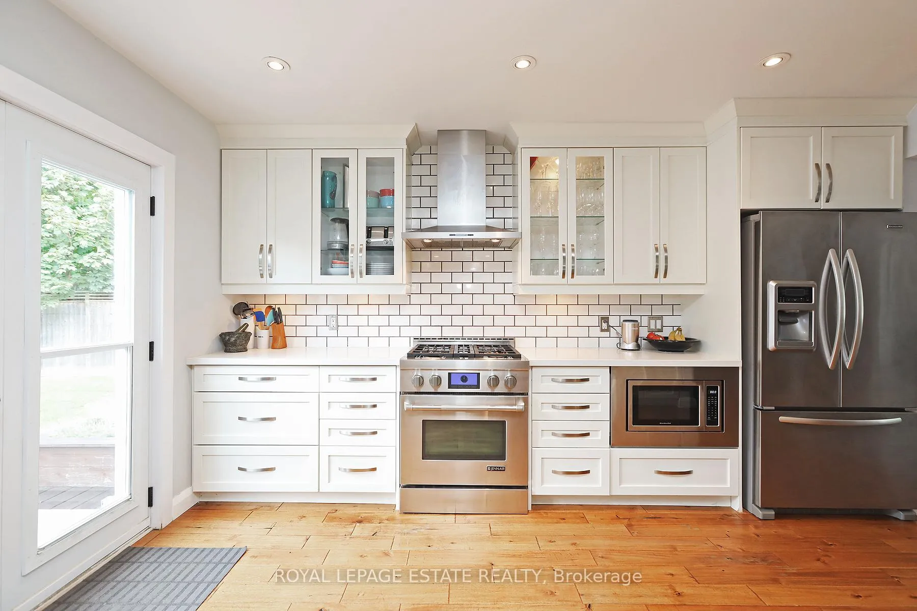Photo 12 of 86 Midland Avenue, Scarborough, Birchcliffe-Cliffside — HOMEH