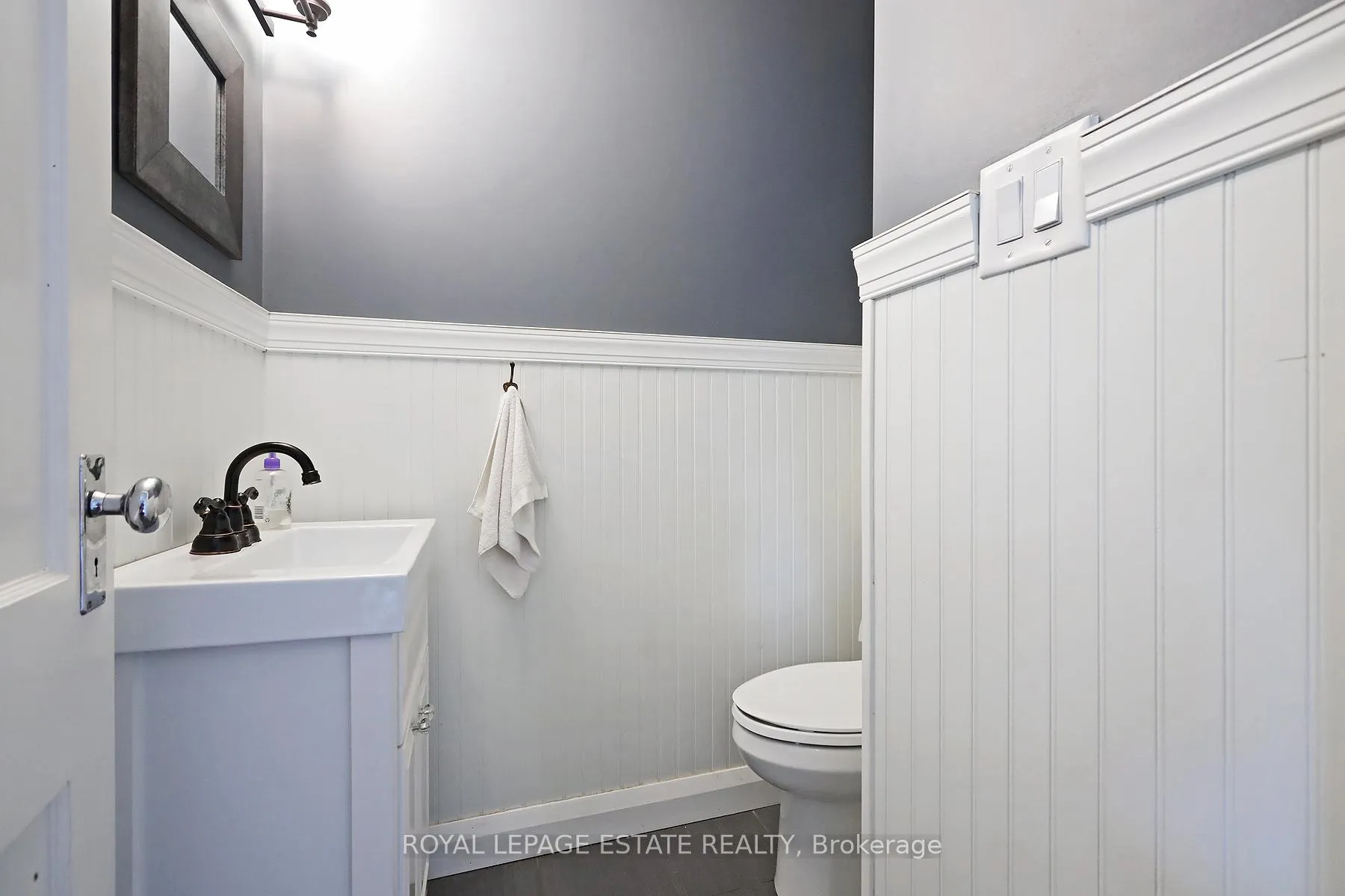 Photo 16 of 86 Midland Avenue, Scarborough, Birchcliffe-Cliffside — HOMEH