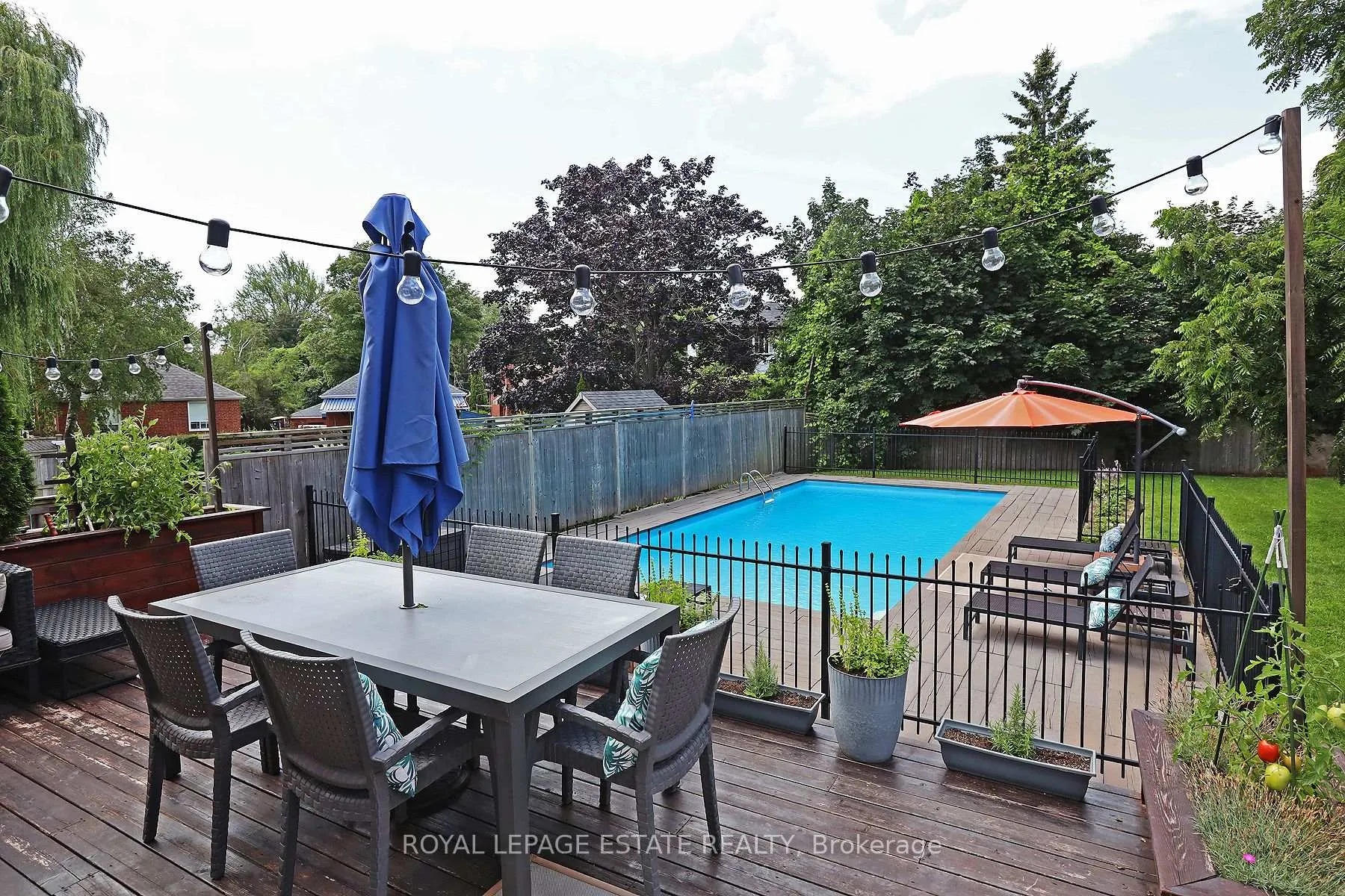 Photo 27 of 86 Midland Avenue, Scarborough, Birchcliffe-Cliffside — HOMEH