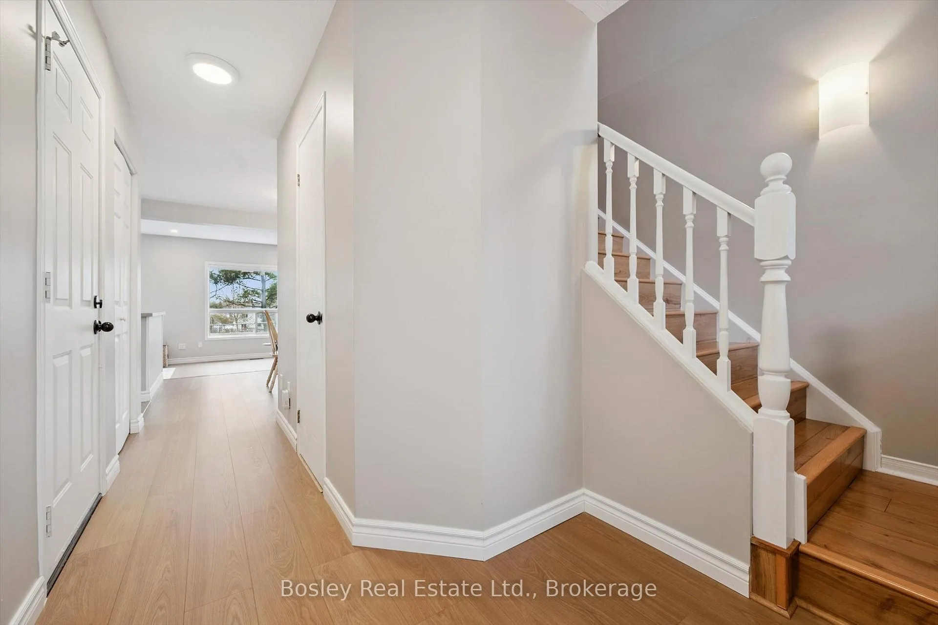 Photo 6 of 157 Rickson Avenue, Guelph, Kortright West — HOMEH