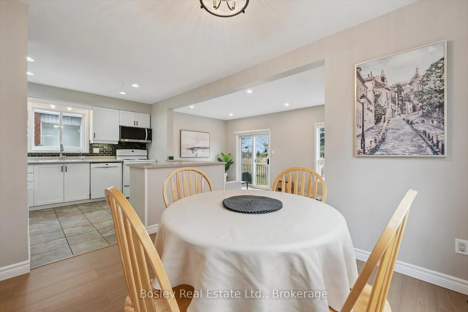Photo 9 of 157 Rickson Avenue, Guelph, Kortright West — HOMEH