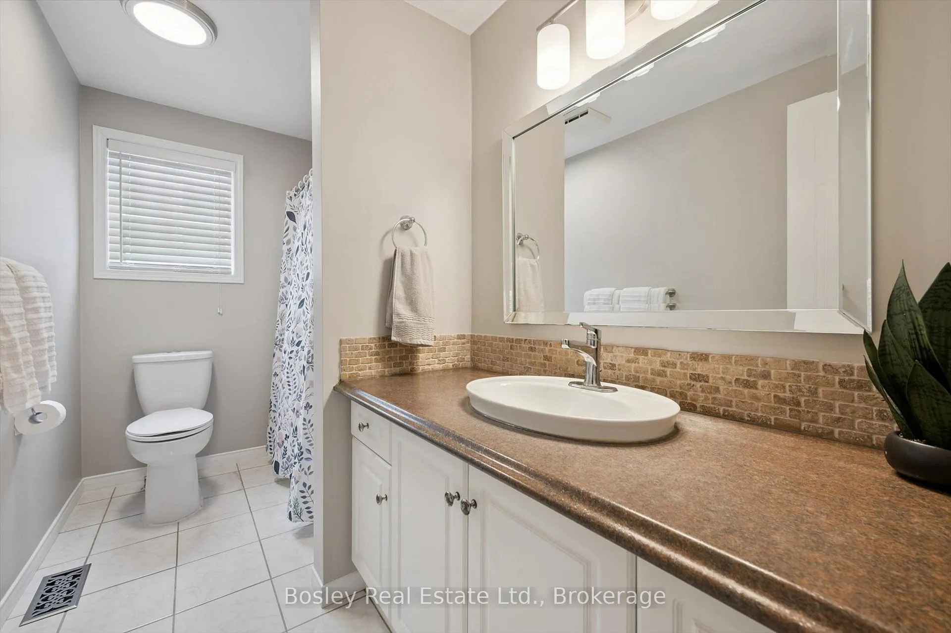 Photo 25 of 157 Rickson Avenue, Guelph, Kortright West — HOMEH