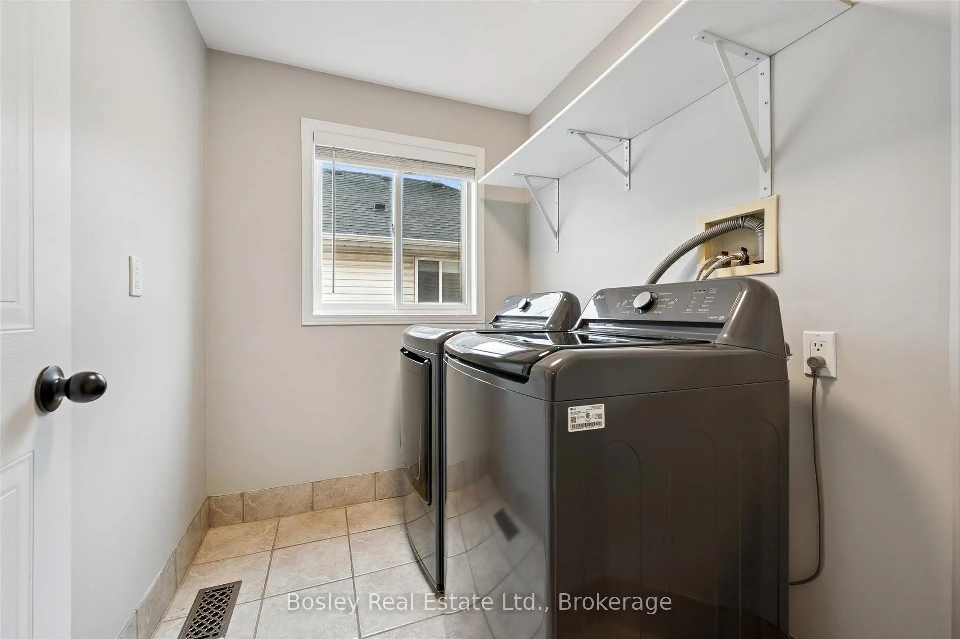 Photo 26 of 157 Rickson Avenue, Guelph, Kortright West — HOMEH
