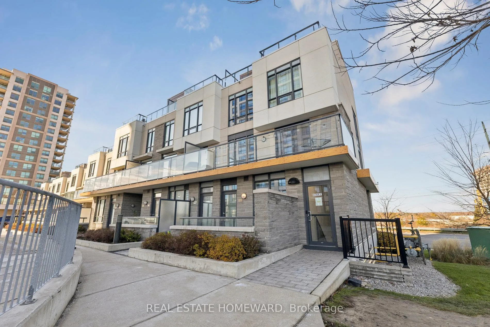 Front of Unit 21, 1245 Bayly Street