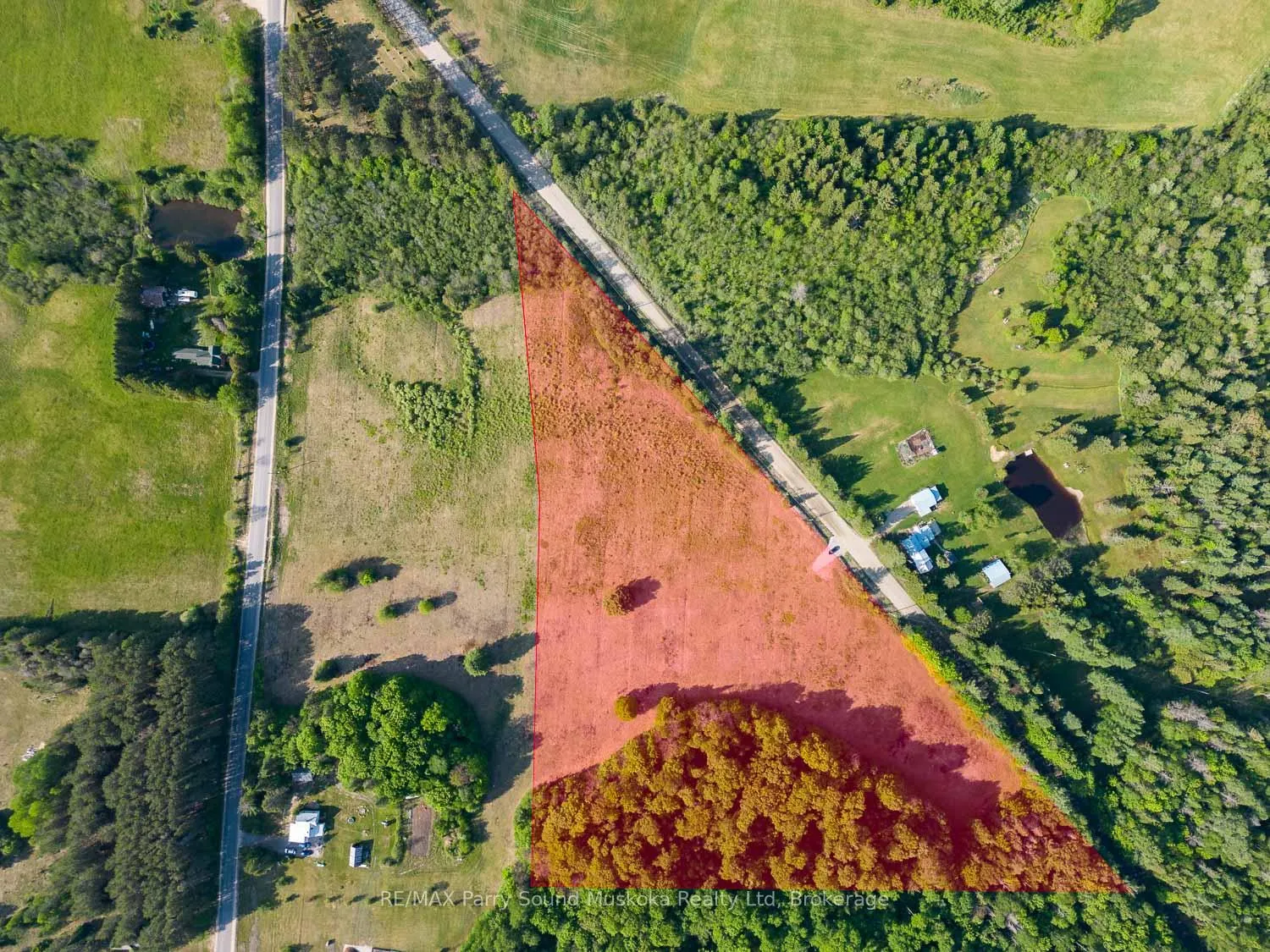 Photo 5 of 2899 Midlothian Road South, Magnetawan, Spence — HOMEH