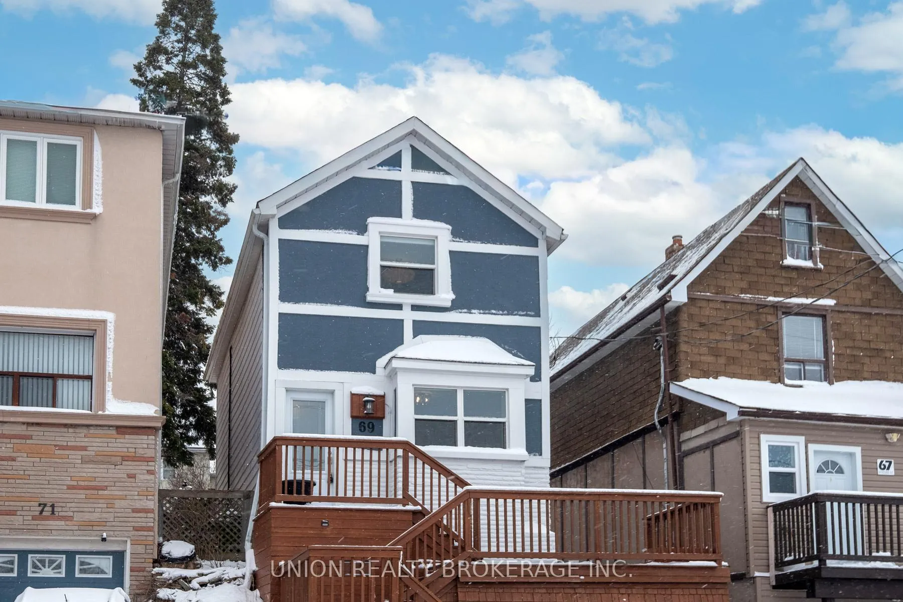 Front of 69 Maybourne Avenue