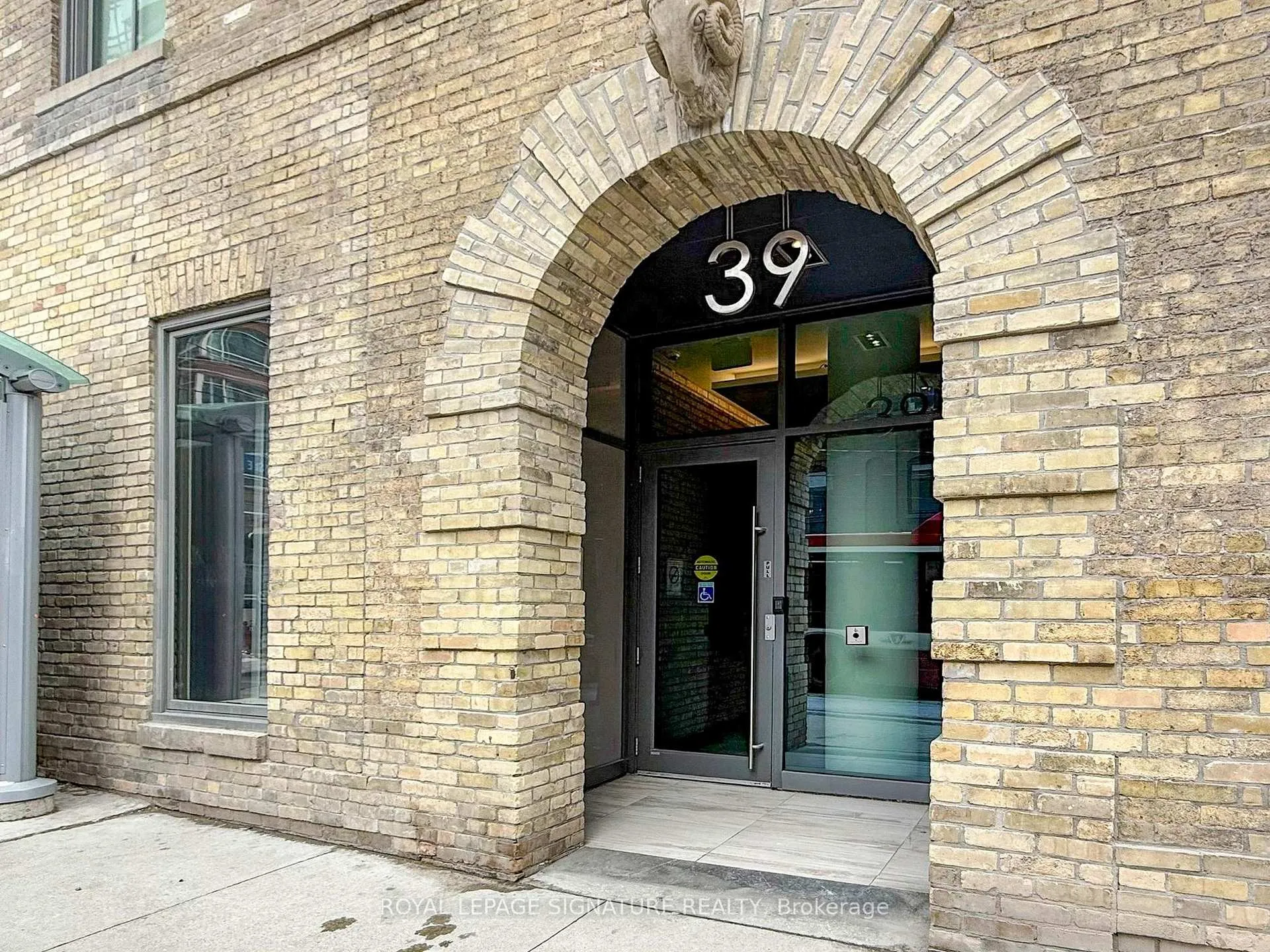 Photo 2 of Unit 508, 39 Sherbourne Street, Toronto, Moss Park — HOMEH