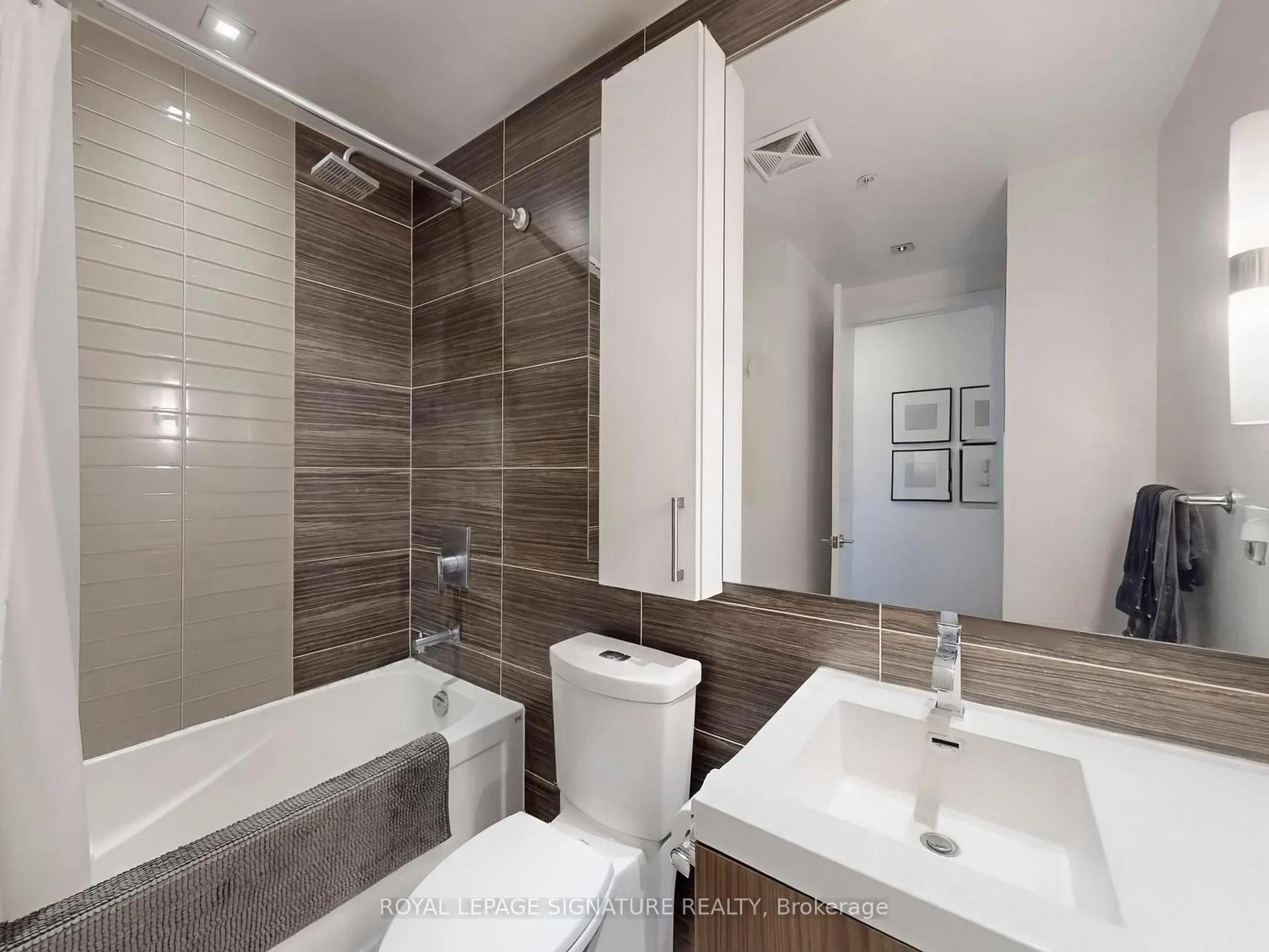Photo 17 of Unit 508, 39 Sherbourne Street, Toronto, Moss Park — HOMEH