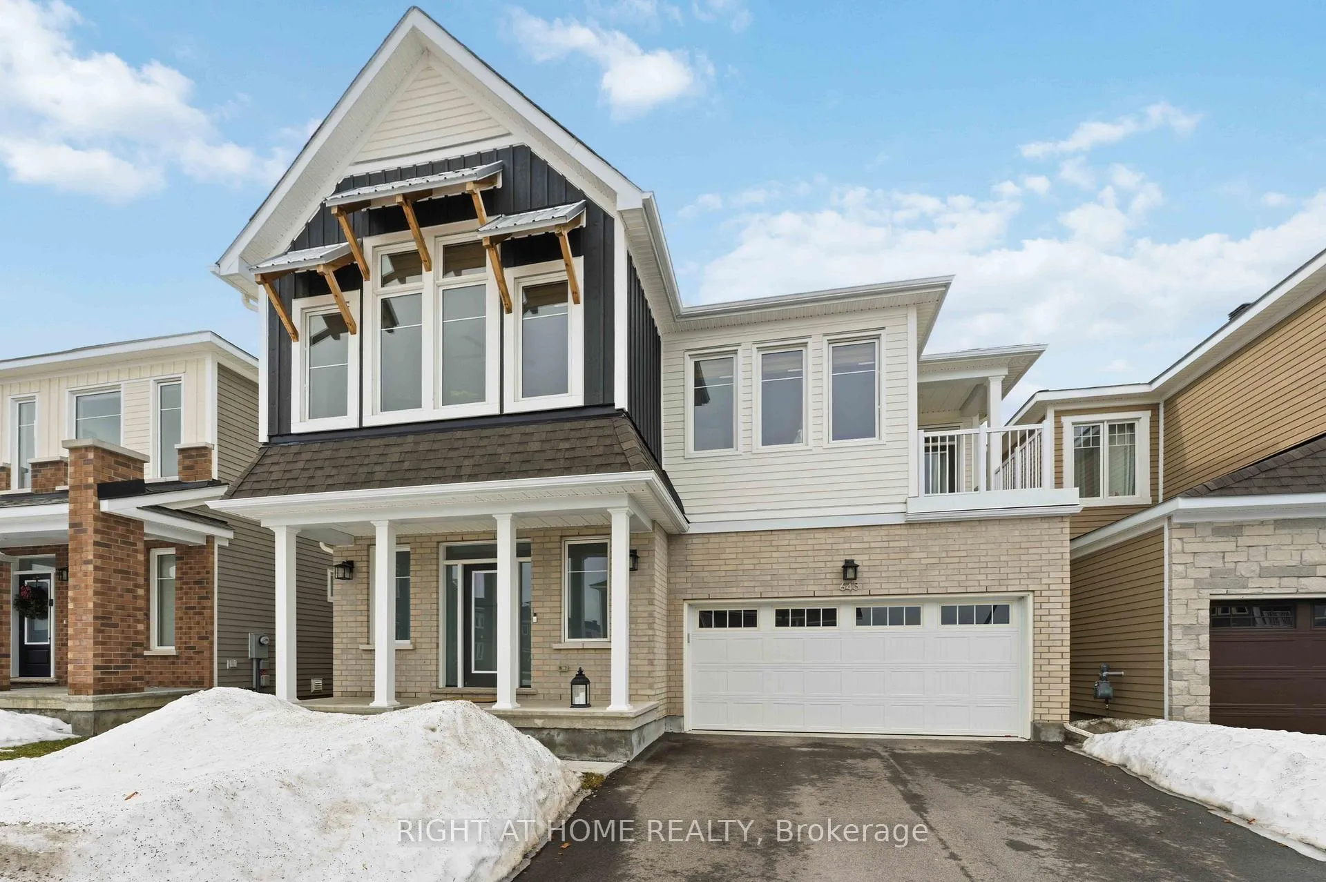 Photo 2 of 643 Terrier Circle, Ottawa, Goulbourn Twp From Franktown Rd/South To Rideau — HOMEH