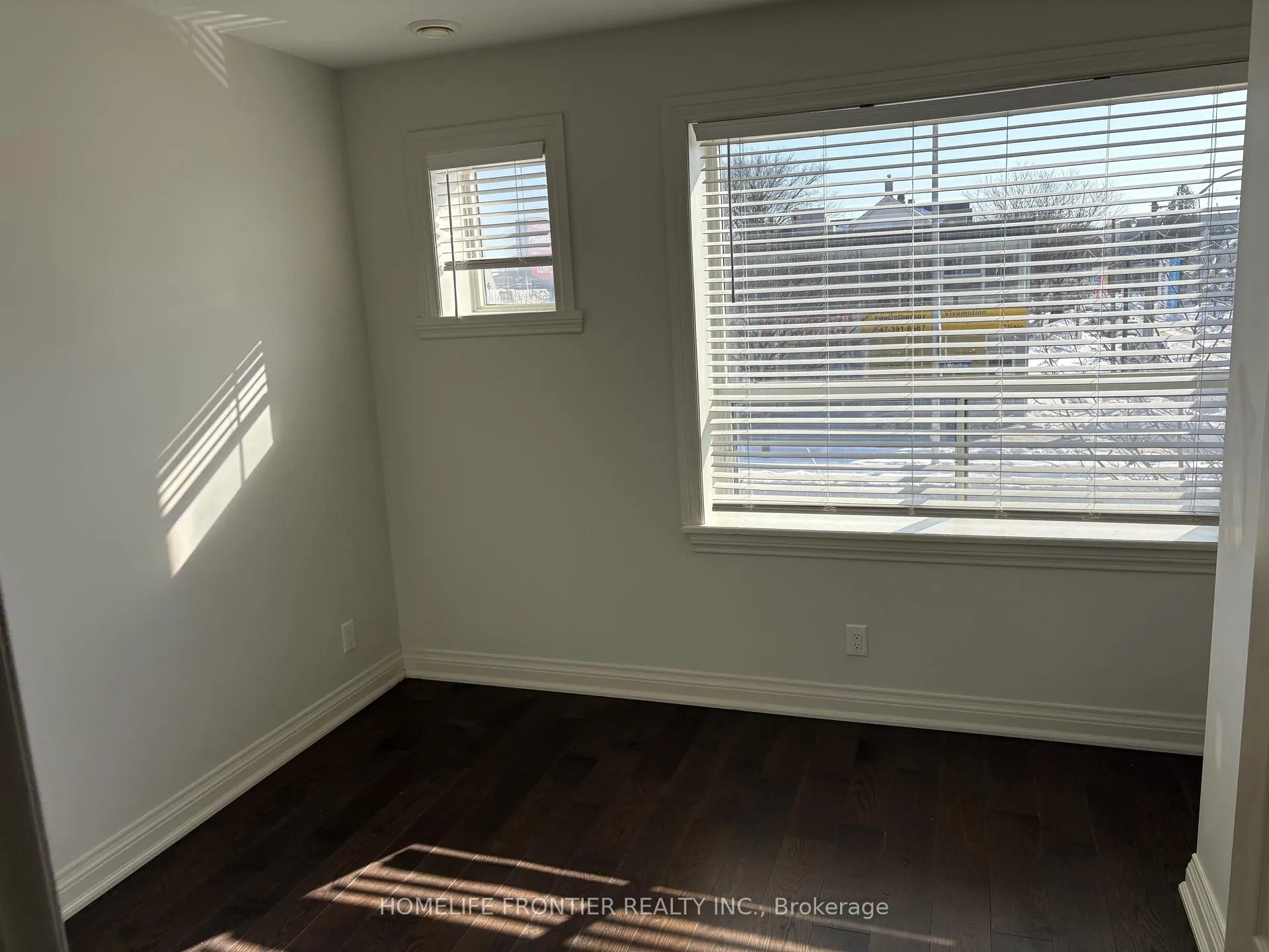 Photo 12 of Unit 2nd Floor, 2914 Danforth Avenue, Toronto, East End-Danforth — HOMEH