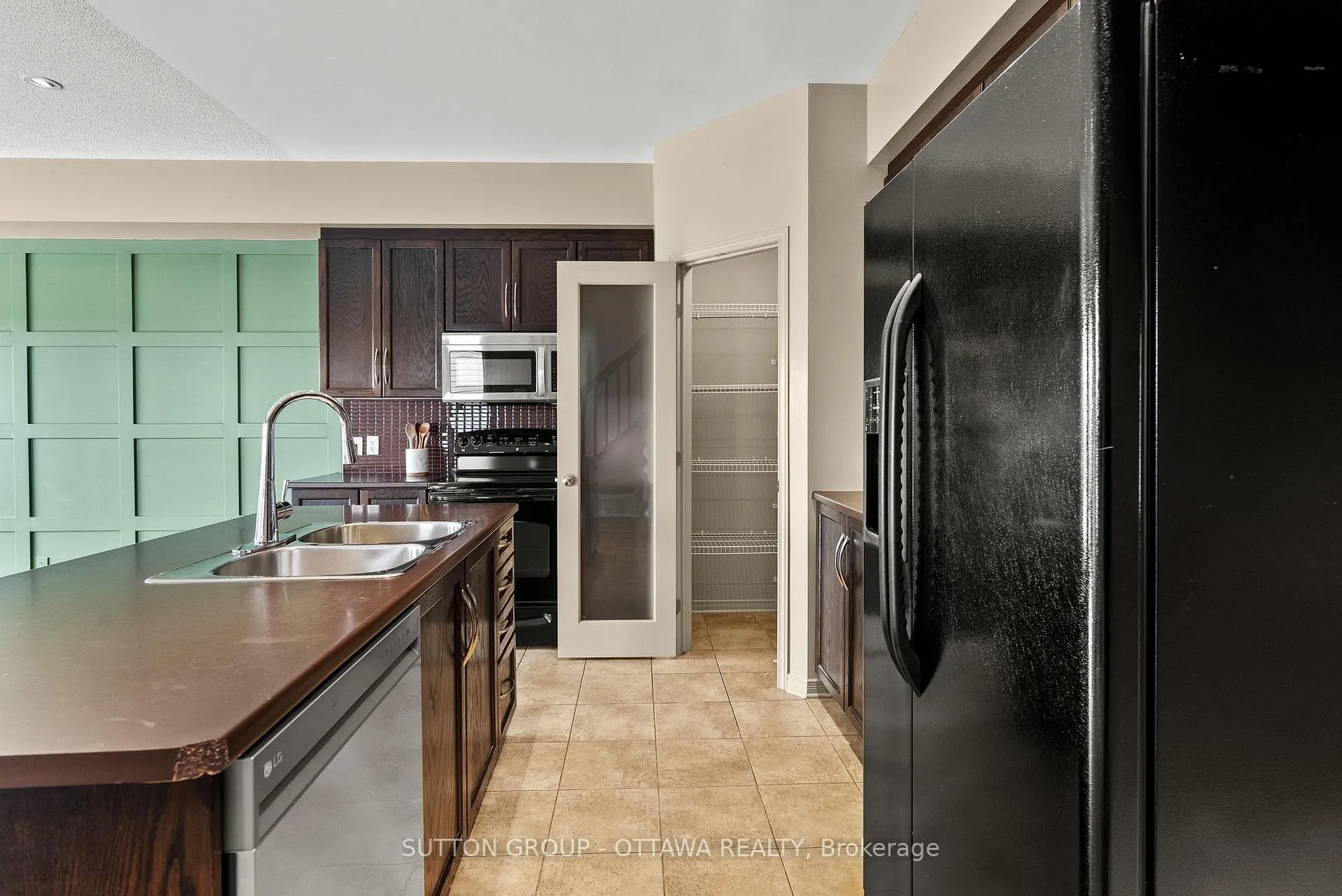 Photo 5 of 1107 Fieldfair Way, Ottawa, Notting Hill/Summerside — HOMEH