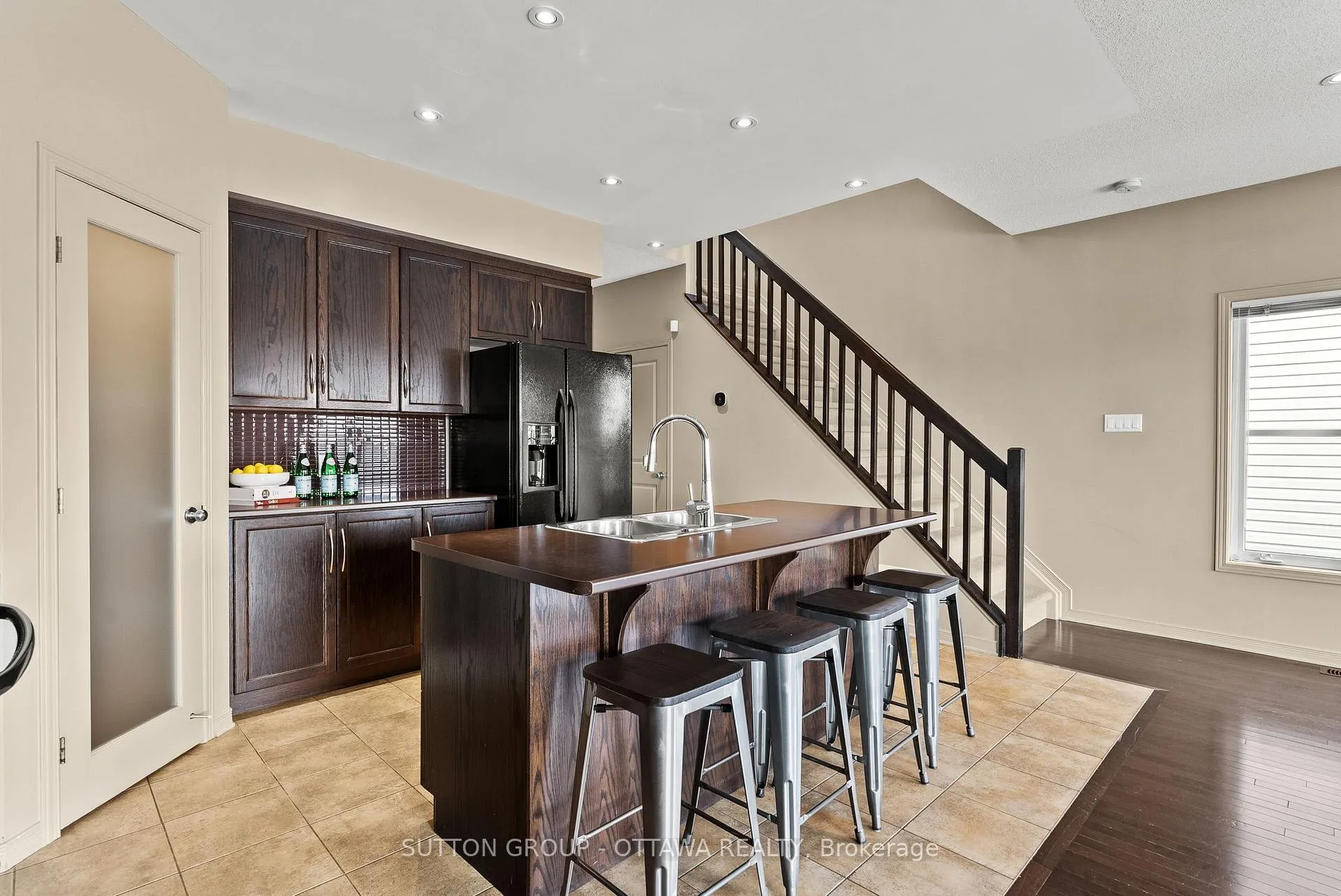 Photo 7 of 1107 Fieldfair Way, Ottawa, Notting Hill/Summerside — HOMEH