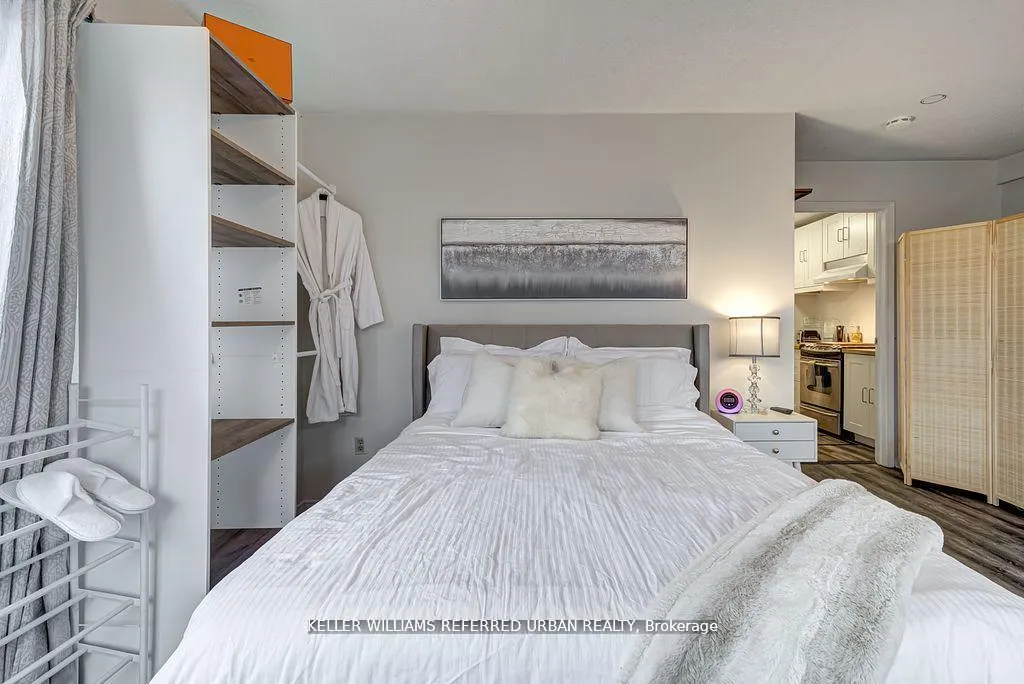 Photo 5 of Unit B, 707 Annland Street, Pickering, Bay Ridges — HOMEH
