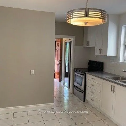 Photo 4 of Unit Main, 72 Mcgillivray Avenue, Toronto, Bedford Park-Nortown — HOMEH