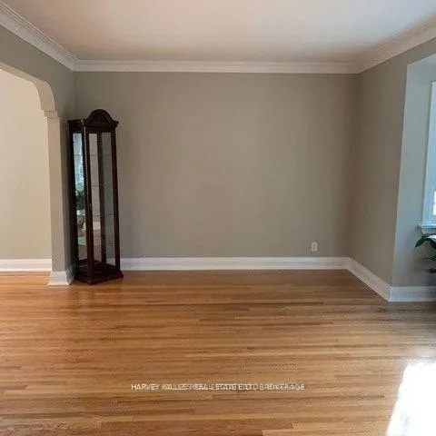 Photo 6 of Unit Main, 72 Mcgillivray Avenue, Toronto, Bedford Park-Nortown — HOMEH