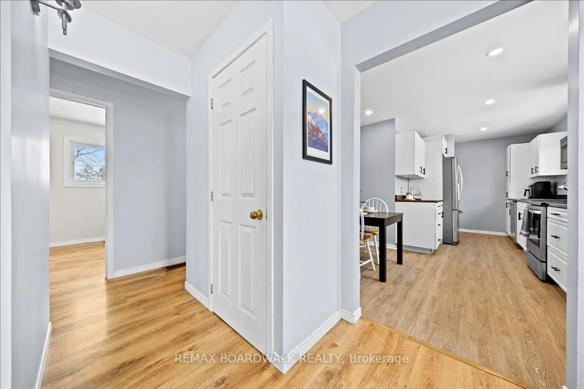 Photo 13 of 789 Fifth Street, Renfrew — HOMEH