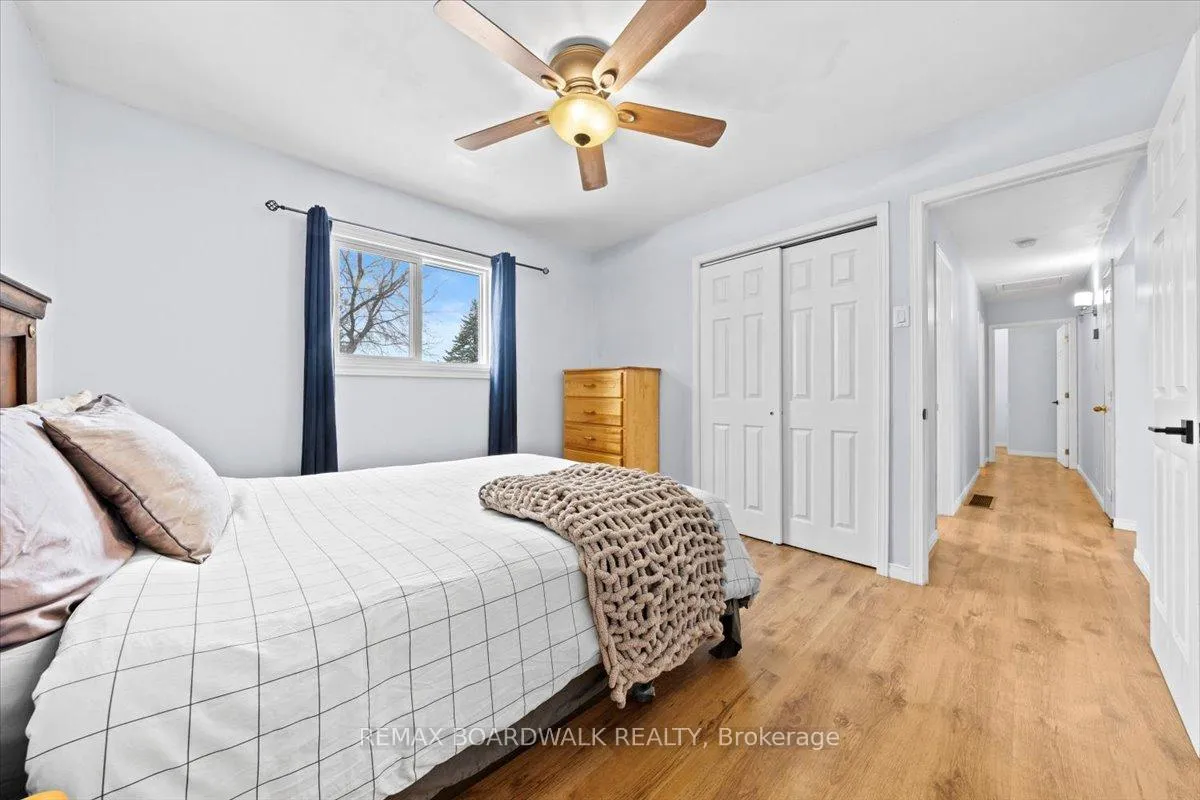 Photo 15 of 789 Fifth Street, Renfrew — HOMEH