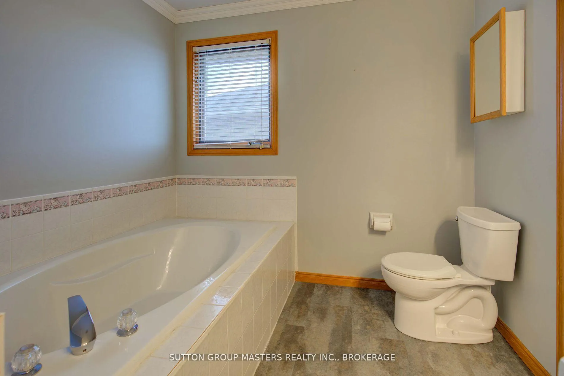 Photo 12 of 873 Irving Court, Kingston, North of Taylor-Kidd Blvd — HOMEH