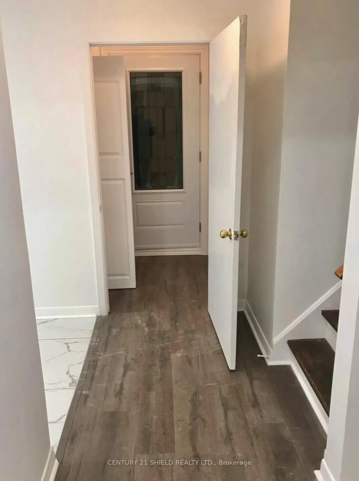 Photo 2 of 216 Baldwin Avenue, Cornwall — HOMEH