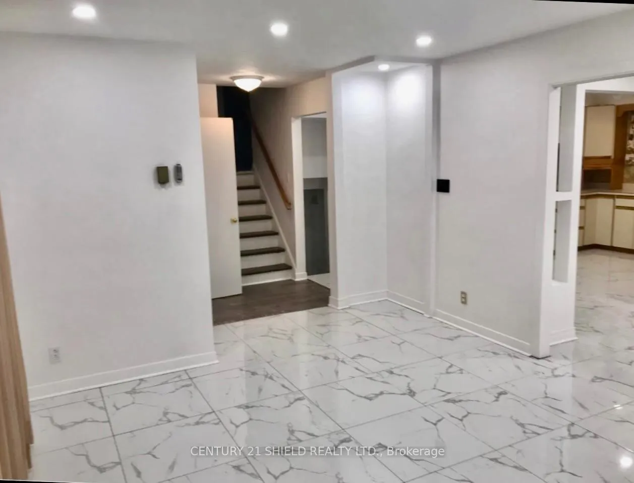 Photo 6 of 216 Baldwin Avenue, Cornwall — HOMEH