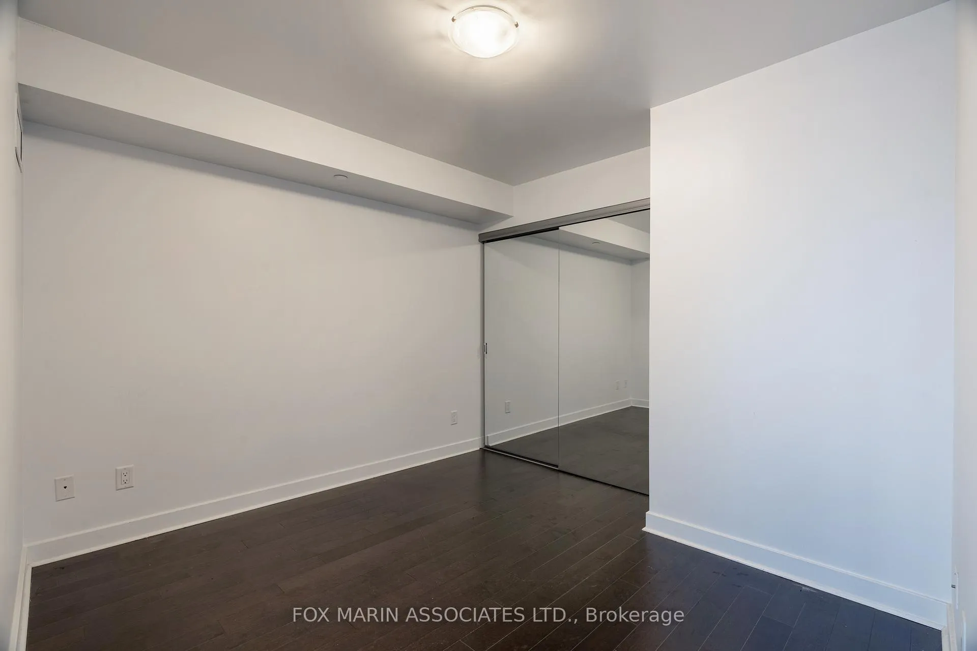 Photo 10 of Unit 809, 58 Orchard View Boulevard, Toronto, Yonge-Eglinton — HOMEH