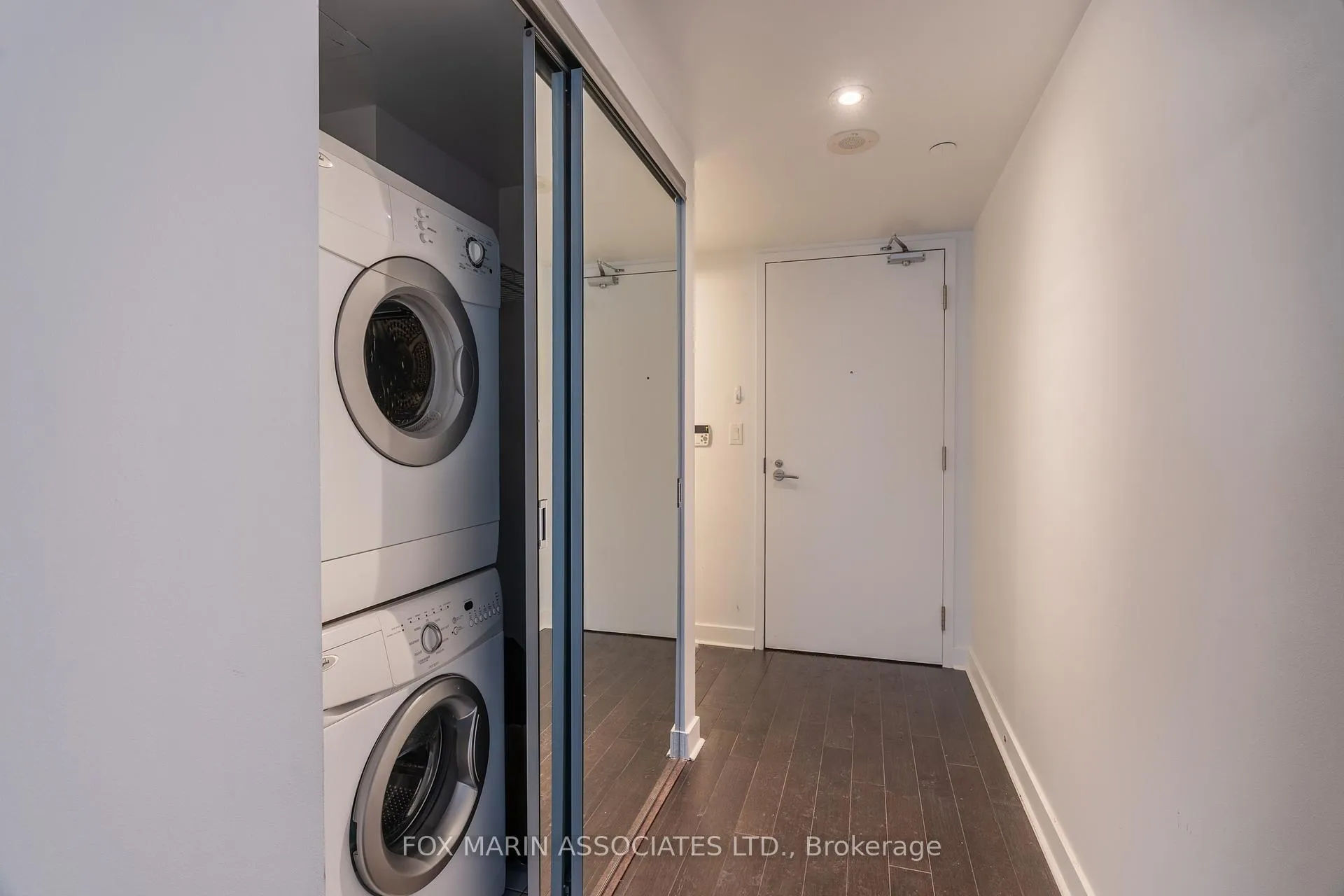 Photo 14 of Unit 809, 58 Orchard View Boulevard, Toronto, Yonge-Eglinton — HOMEH
