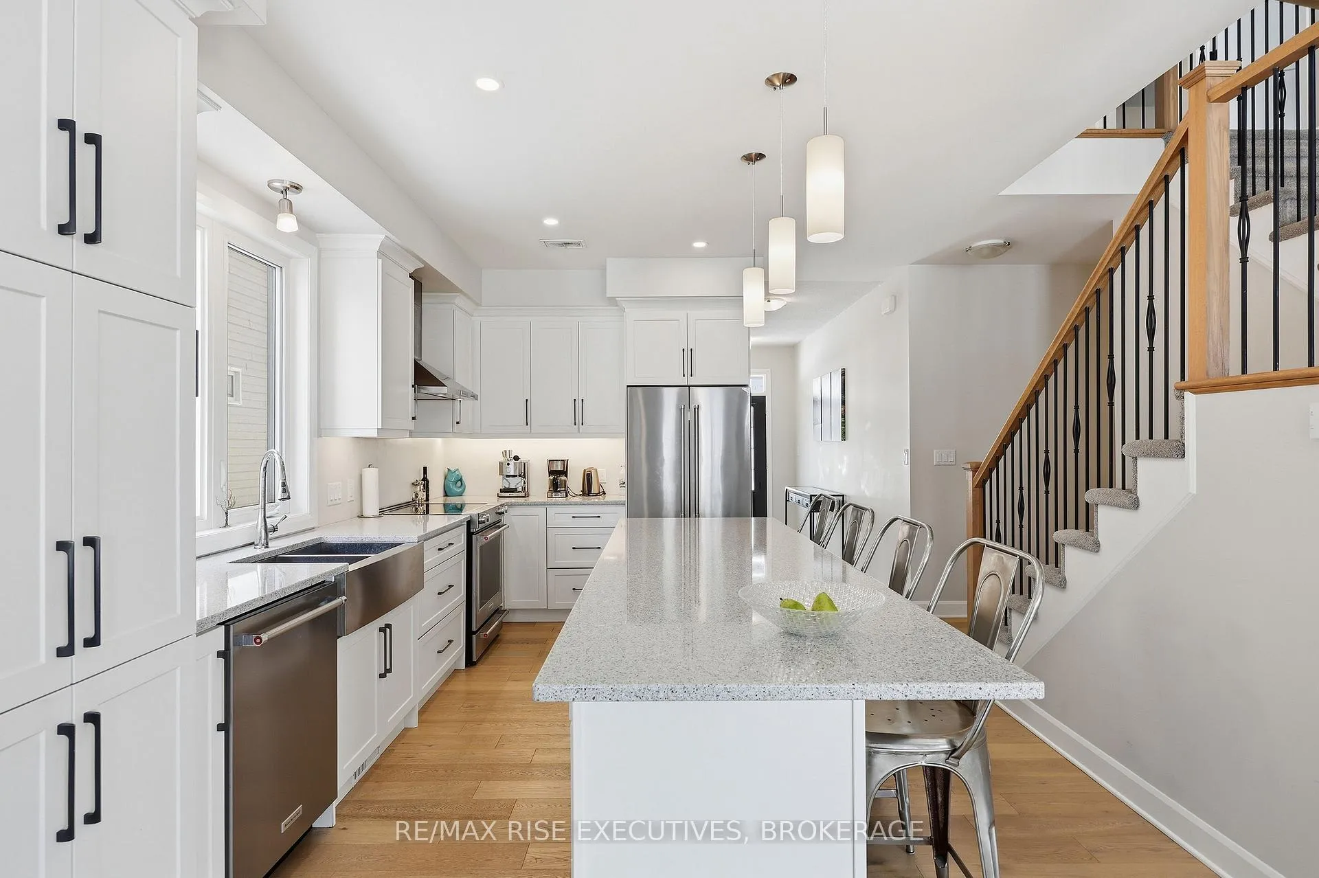 Photo 8 of 692 Halloway Drive, Kingston, Kingston East (Incl Barret Crt) — HOMEH