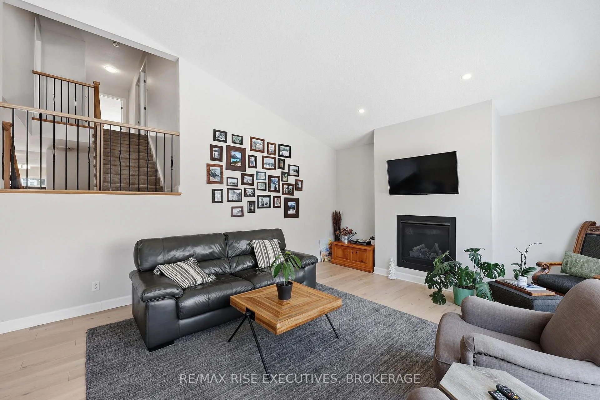 Photo 16 of 692 Halloway Drive, Kingston, Kingston East (Incl Barret Crt) — HOMEH