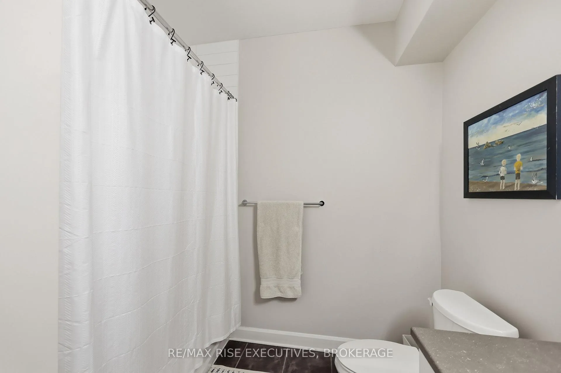 Photo 40 of 692 Halloway Drive, Kingston, Kingston East (Incl Barret Crt) — HOMEH