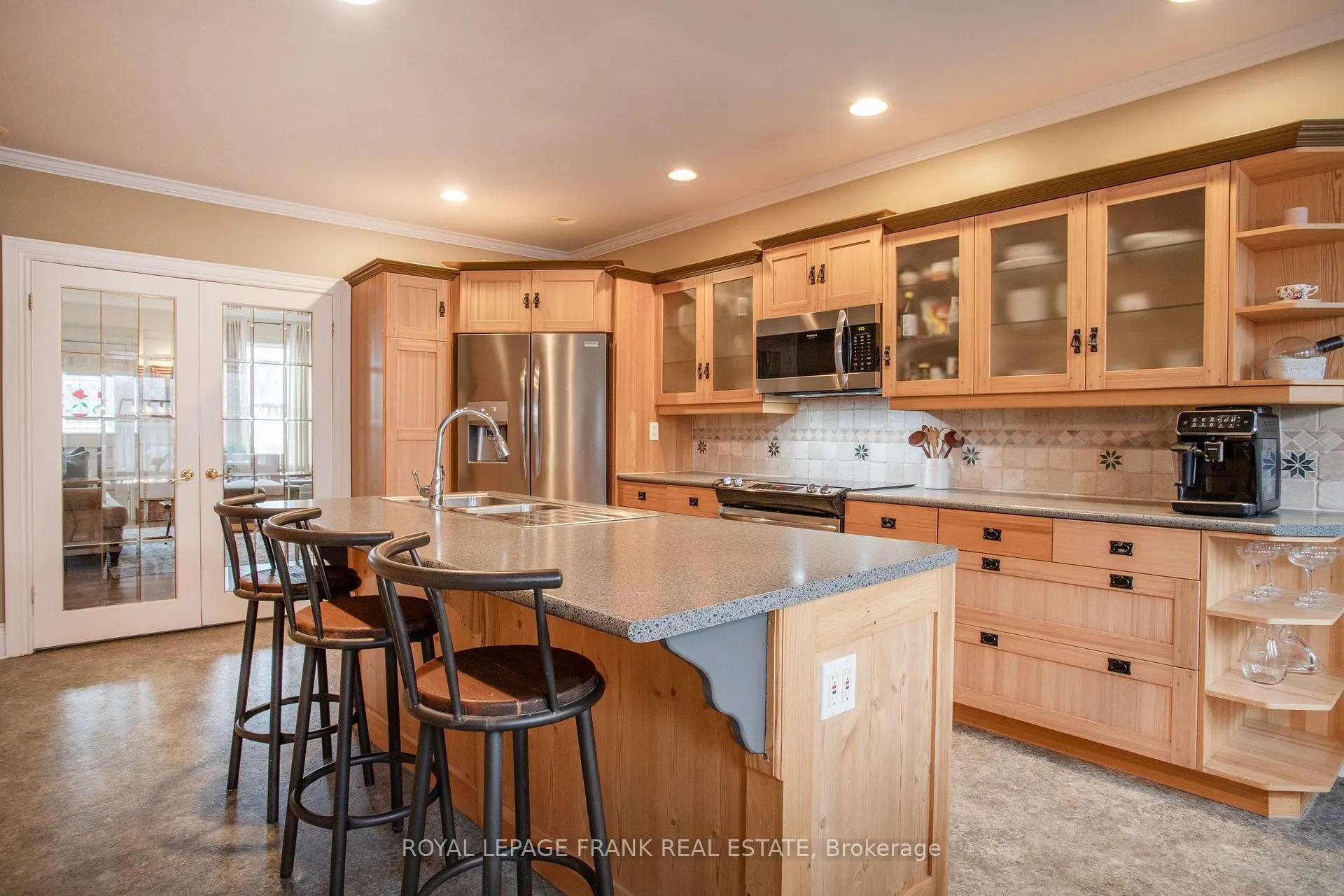 Photo 17 of 329 Mcdonald Street, Scugog, Port Perry — HOMEH