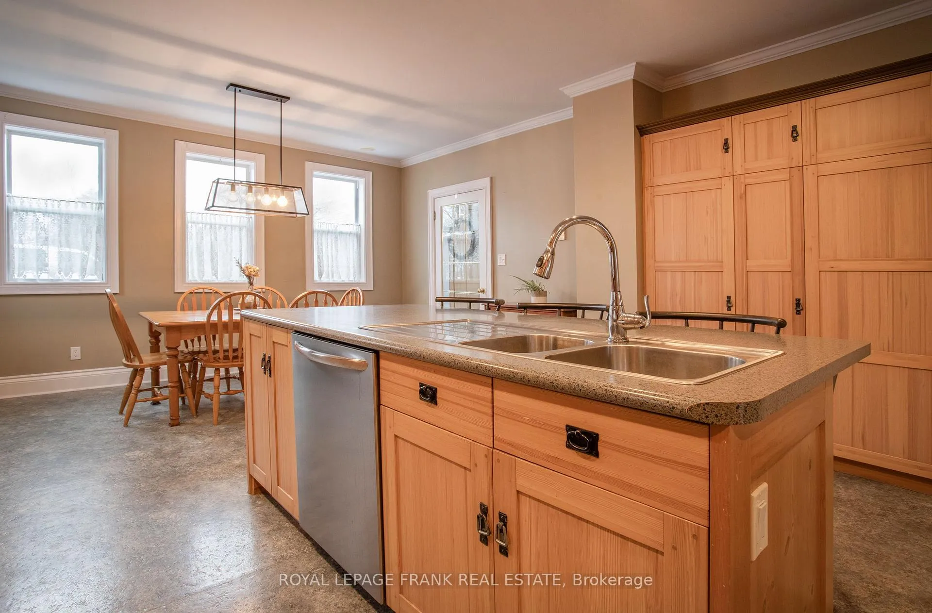 Photo 19 of 329 Mcdonald Street, Scugog, Port Perry — HOMEH