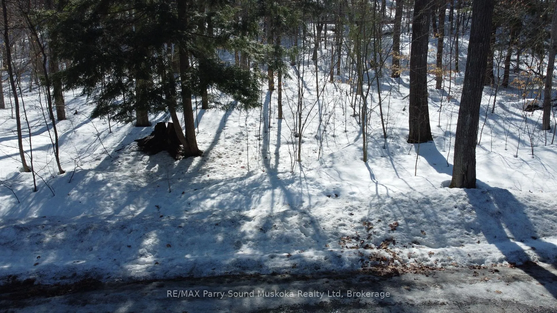 Photo 5 of 44 Ridgeway Drive, Carling — HOMEH