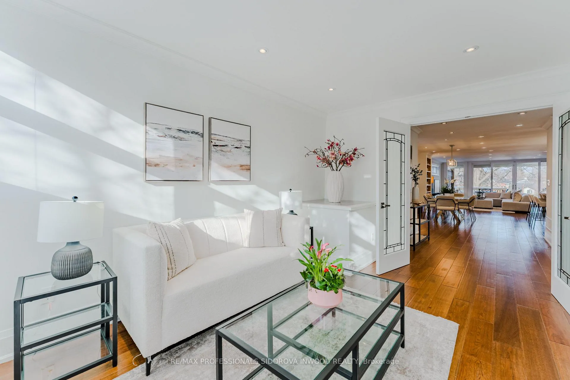 Photo 6 of 57 Lavinia Avenue, Toronto, High Park-Swansea — HOMEH