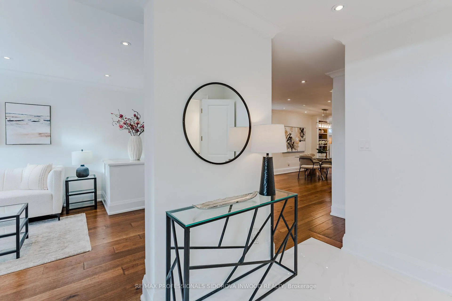 Photo 8 of 57 Lavinia Avenue, Toronto, High Park-Swansea — HOMEH