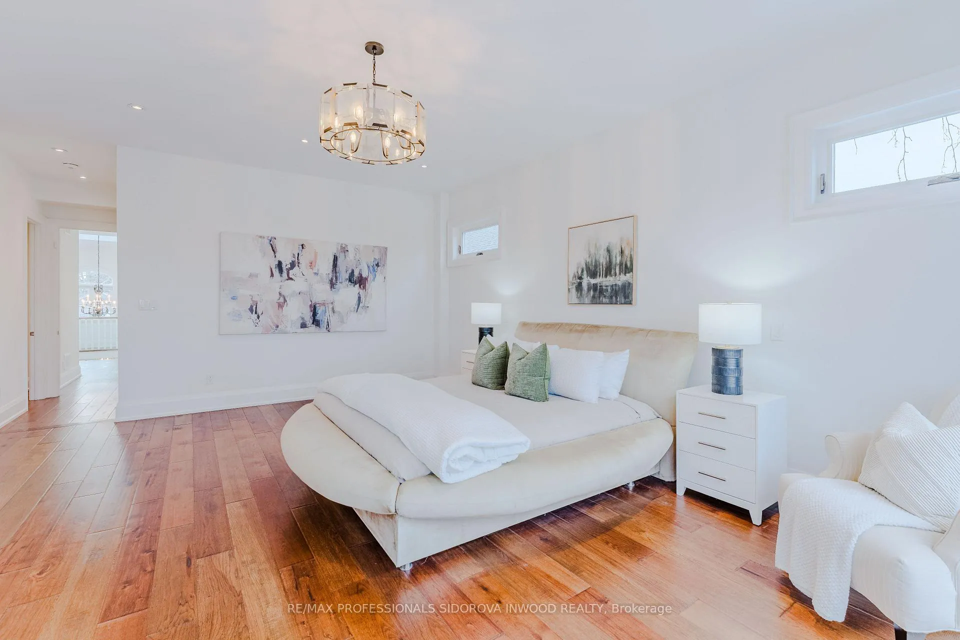 Photo 20 of 57 Lavinia Avenue, Toronto, High Park-Swansea — HOMEH