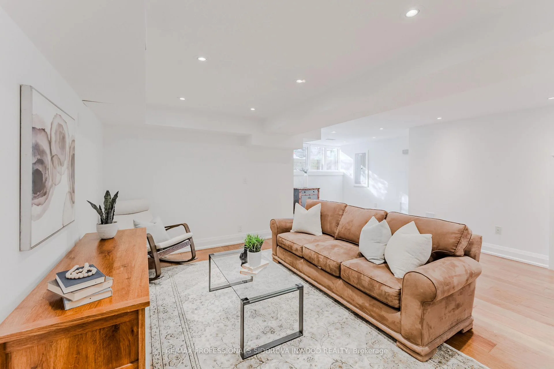 Photo 38 of 57 Lavinia Avenue, Toronto, High Park-Swansea — HOMEH
