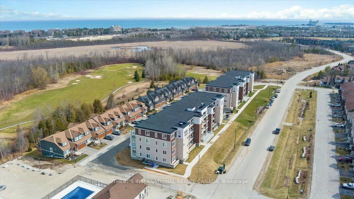 Photo 1 of Unit 307, 17 Spooner Crescent, Collingwood — HOMEH