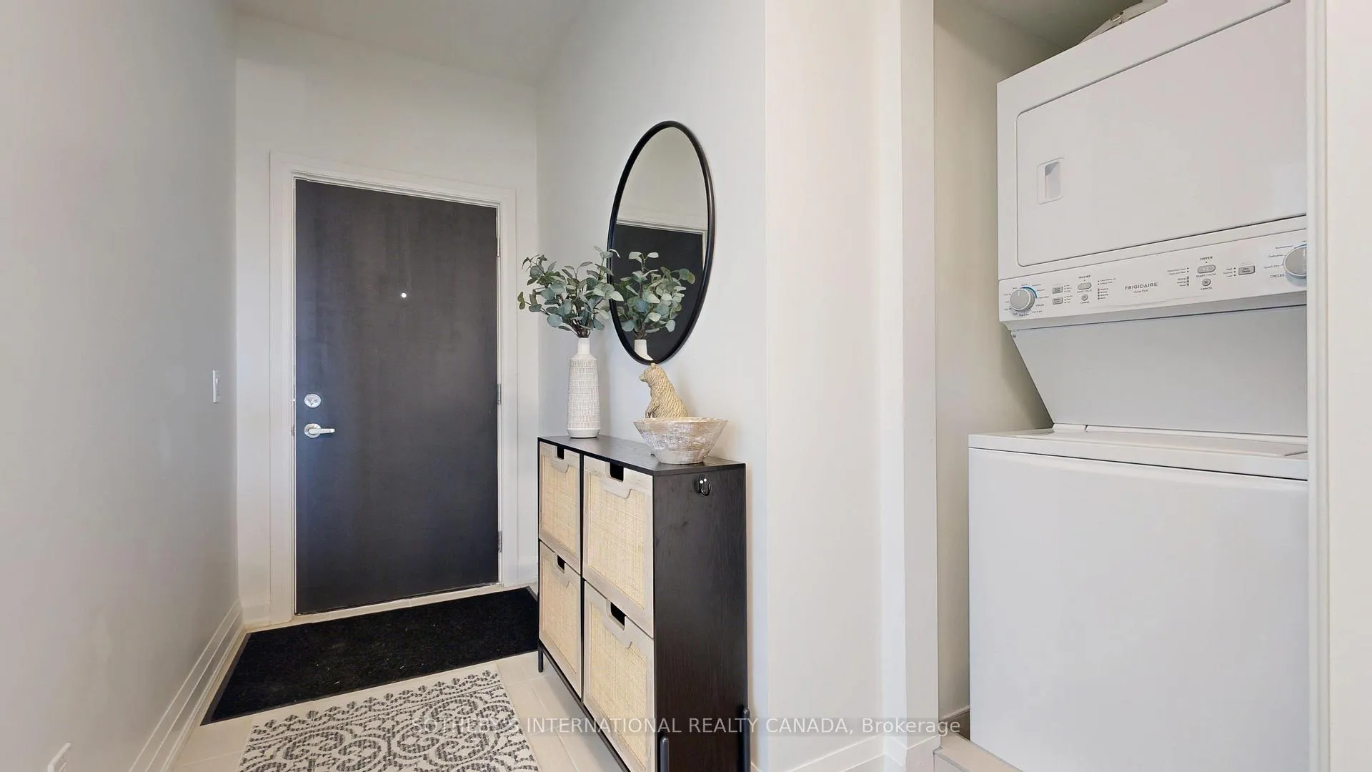 Photo 4 of Unit 307, 17 Spooner Crescent, Collingwood — HOMEH