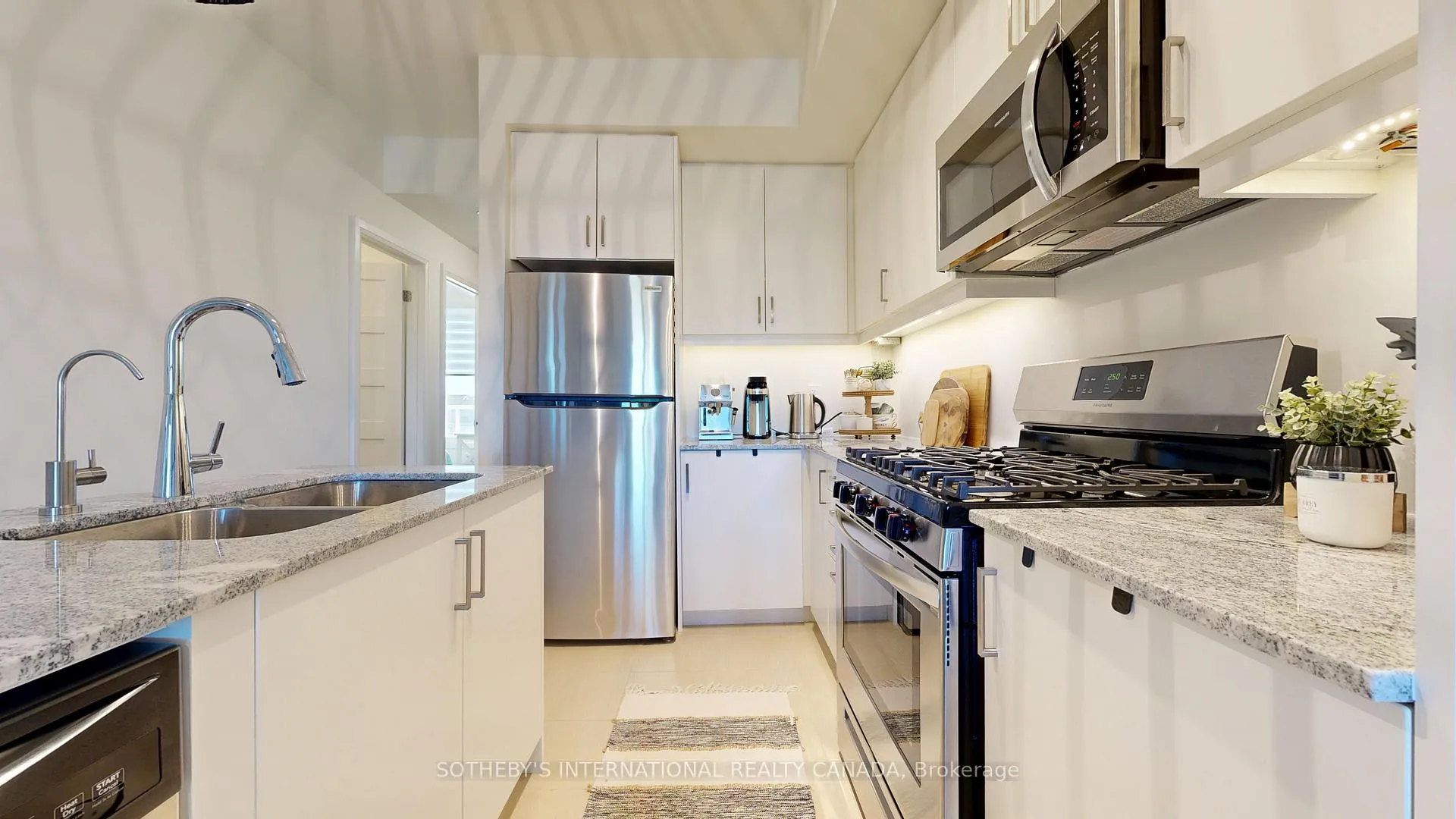 Photo 9 of Unit 307, 17 Spooner Crescent, Collingwood — HOMEH