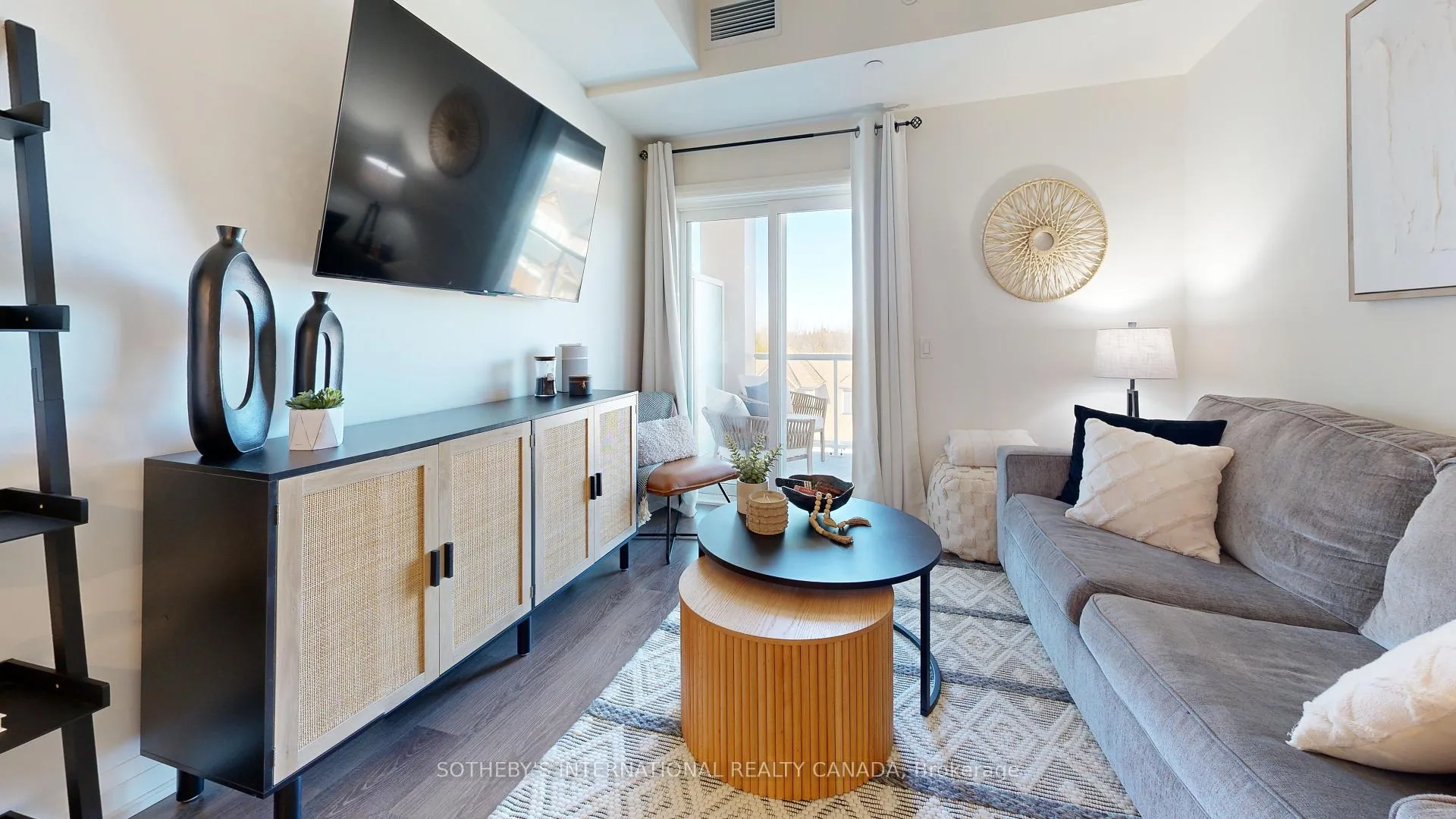 Photo 13 of Unit 307, 17 Spooner Crescent, Collingwood — HOMEH