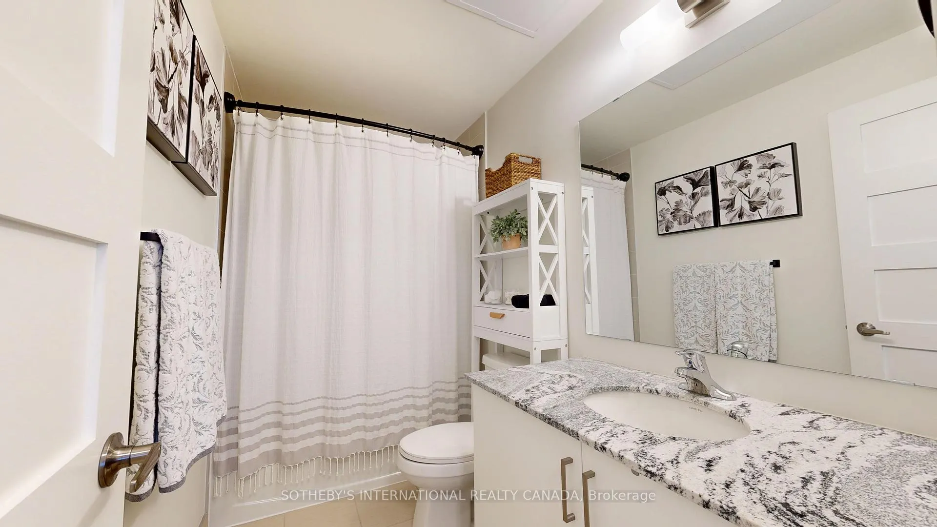 Photo 18 of Unit 307, 17 Spooner Crescent, Collingwood — HOMEH