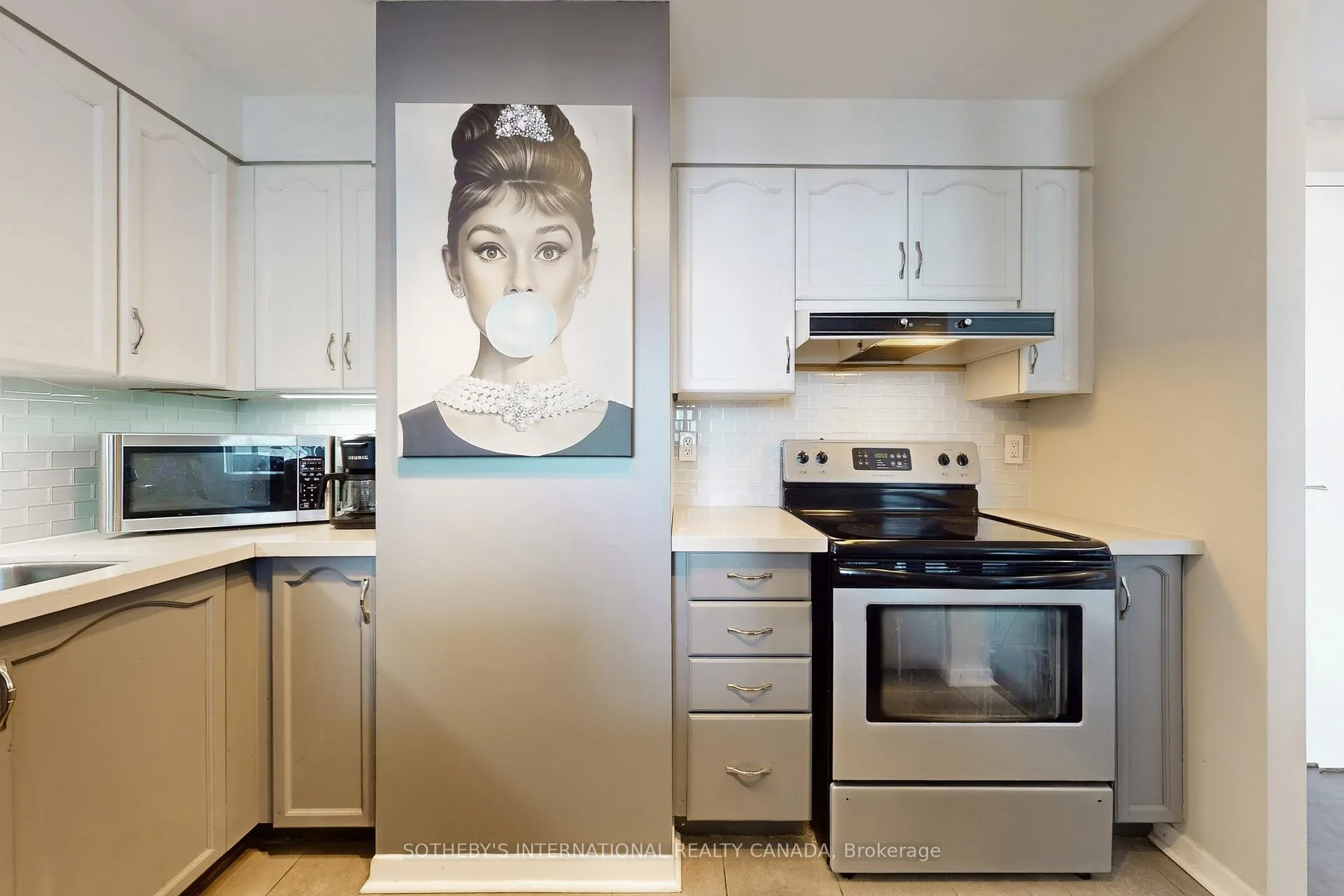 Photo 16 of Unit 305, 1901 Yonge Street, Toronto, Mount Pleasant West — HOMEH